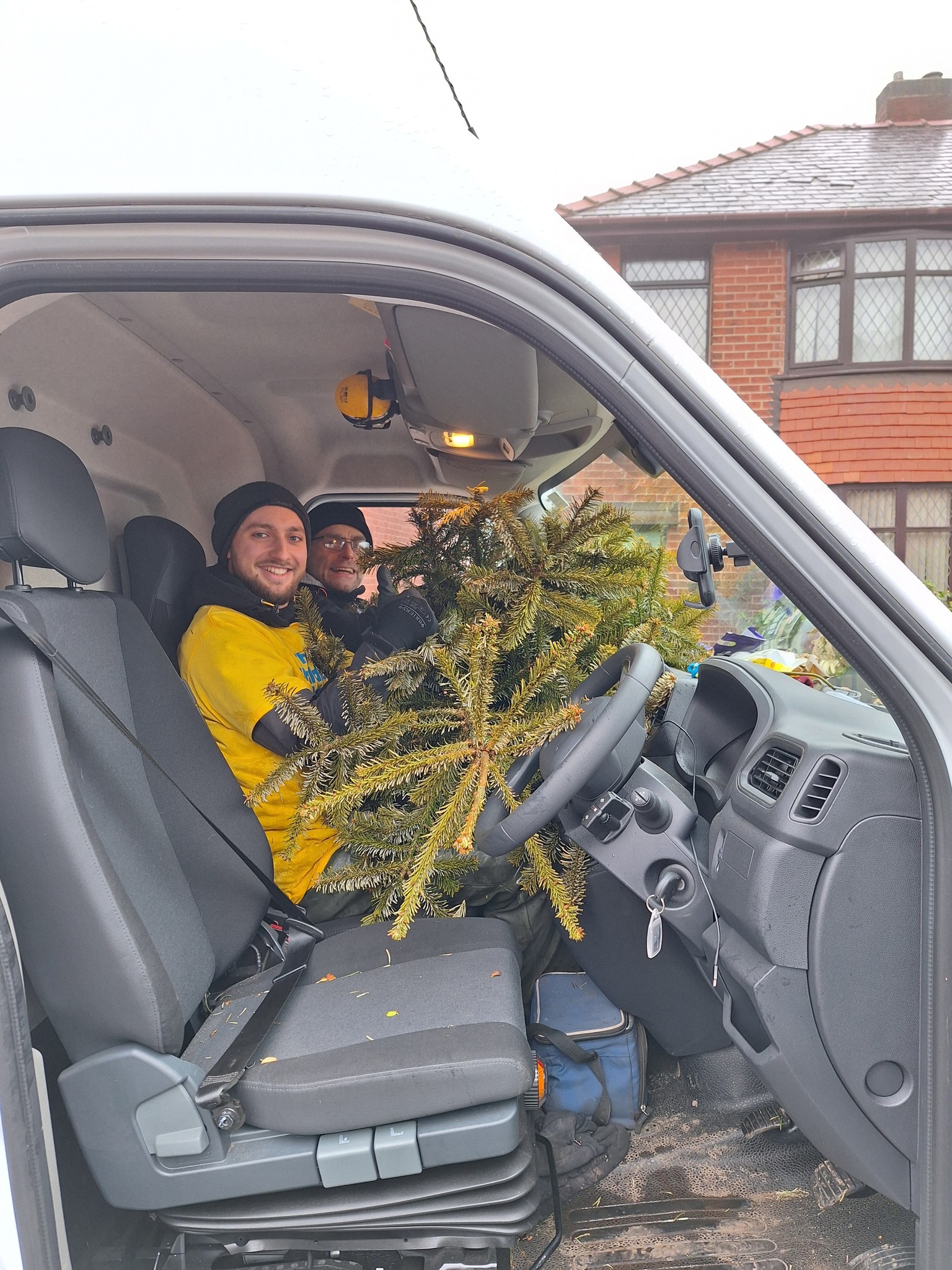 Christmas tree collection for the Sheffield Children's Hospital Charity ...