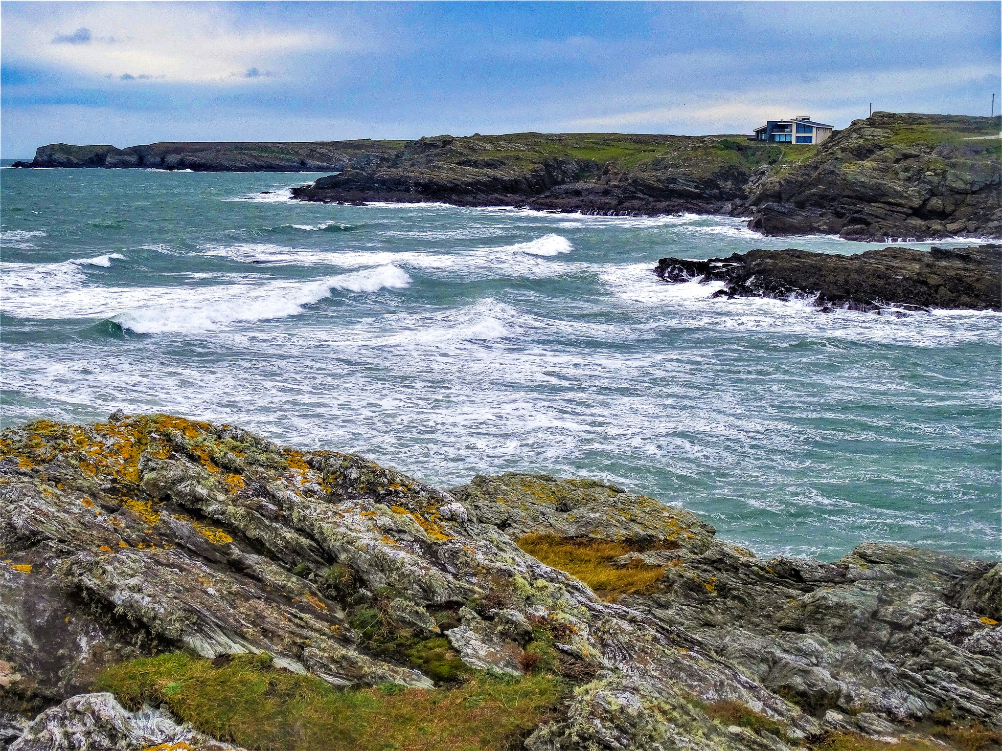 West of... - West of Anglesey : Ynys Cybi - Holy Island