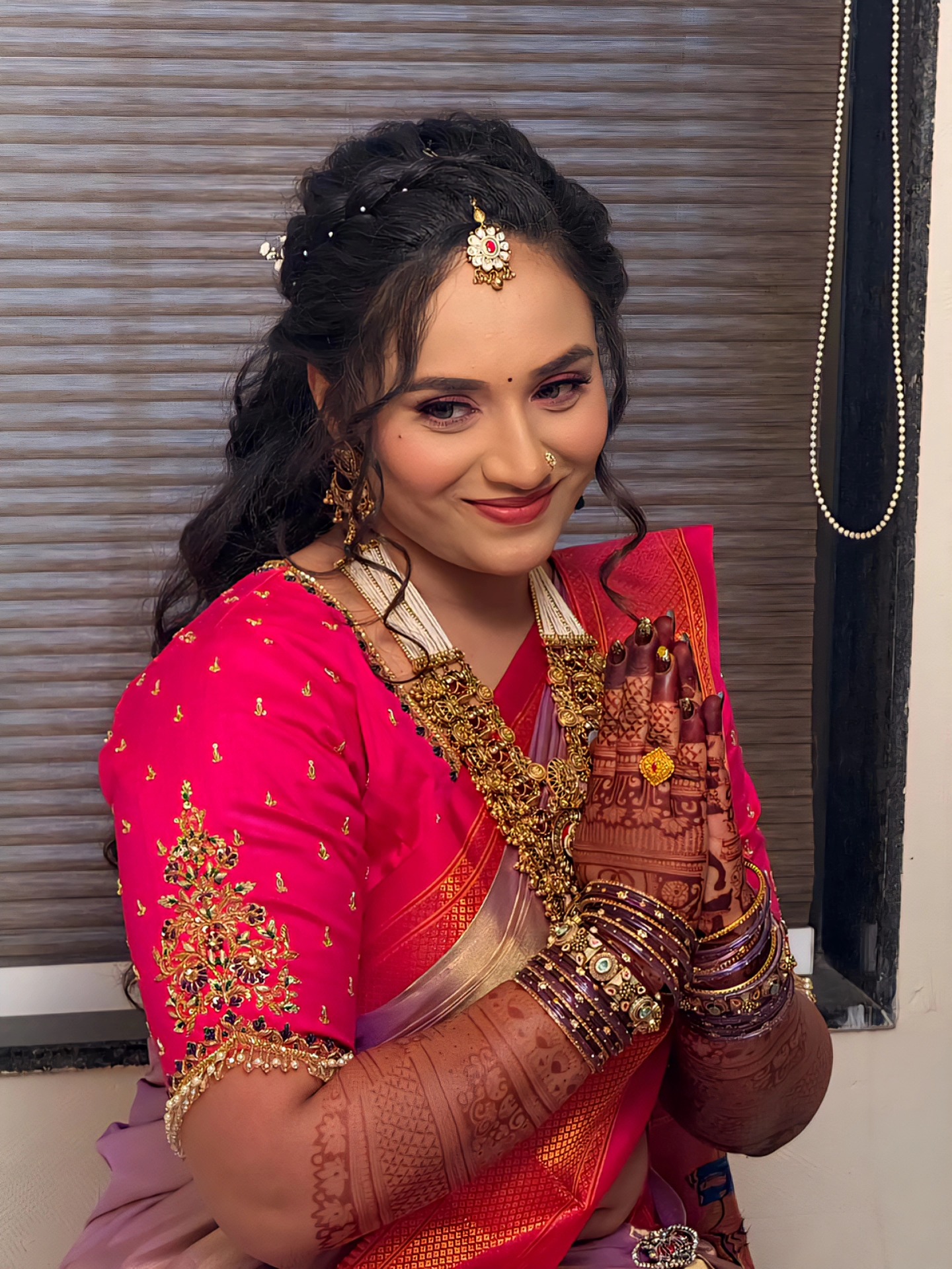A bride with dreams in her eyes and love in her heart @shruti_6199