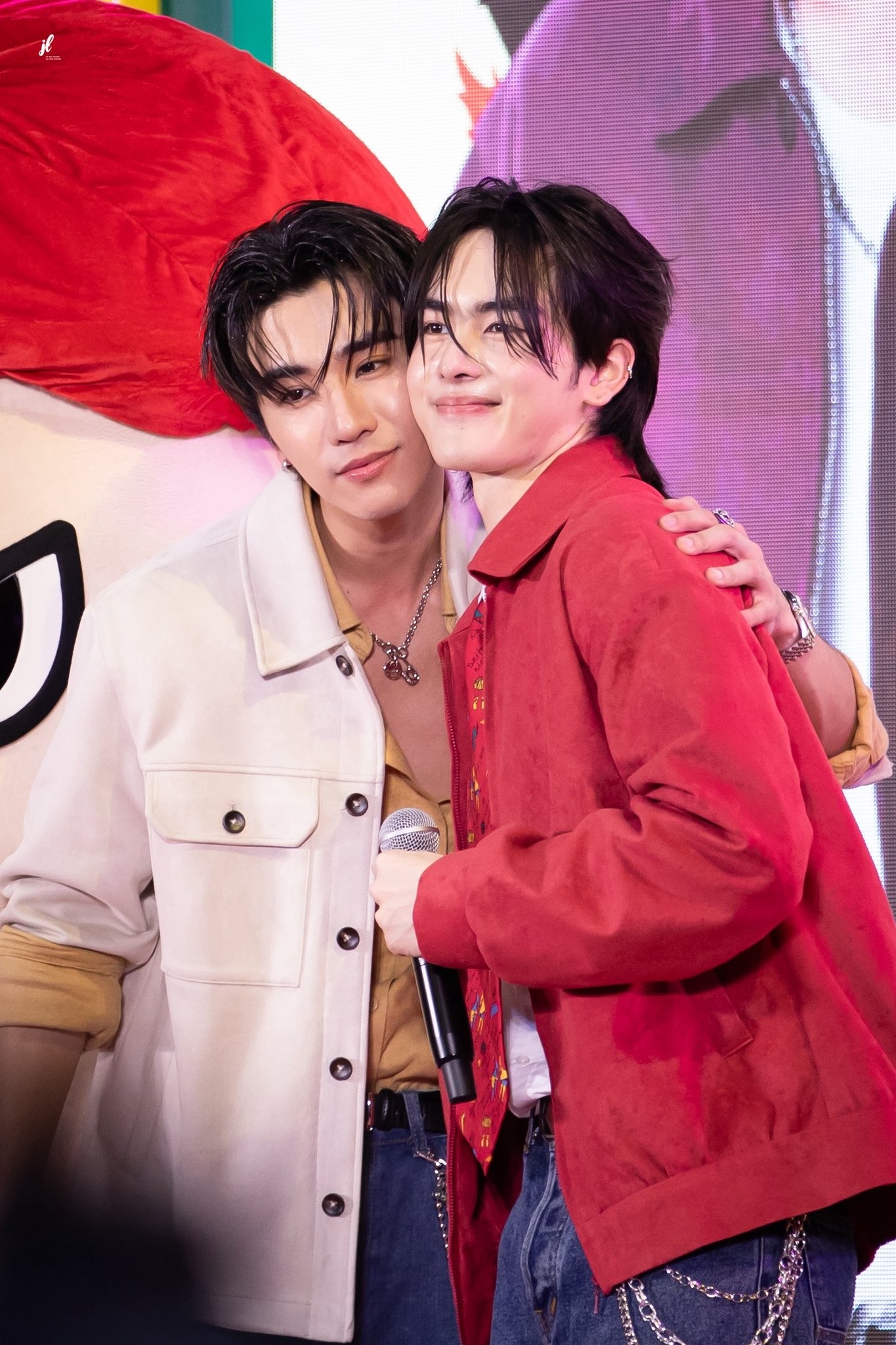 Perthsanta and son Domiia at Doikham event