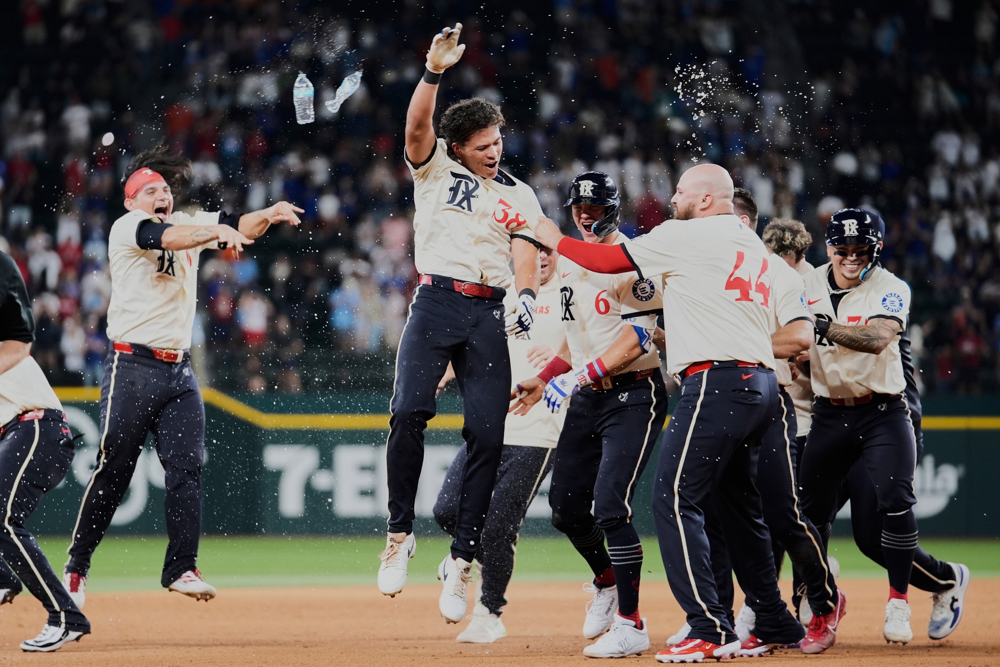 No, you didn't dream that. Yes, the Rangers came away with a walk