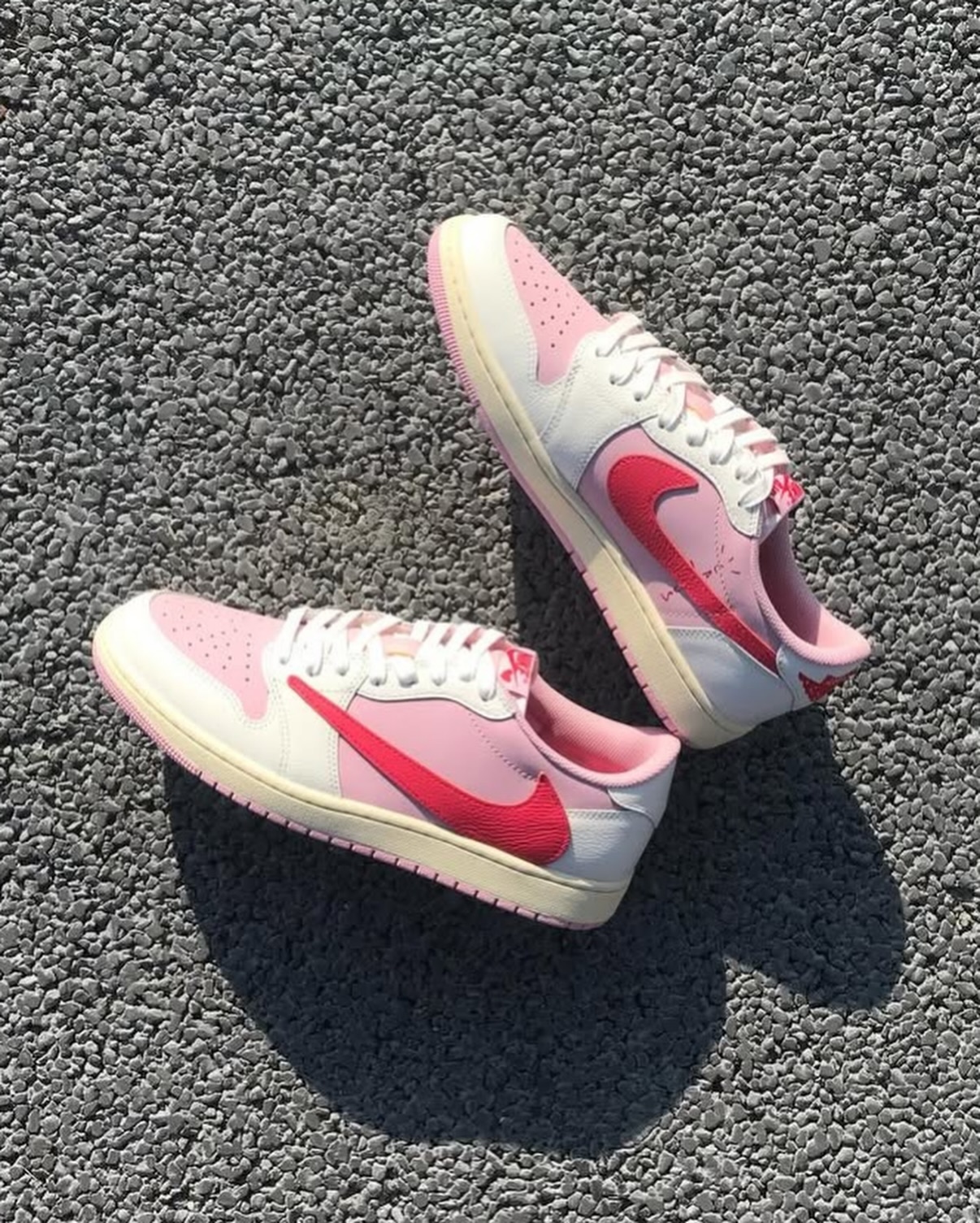 Closer Look at the Travis Scott x Air Jordan 1 Low OG SP “Shy Pink 