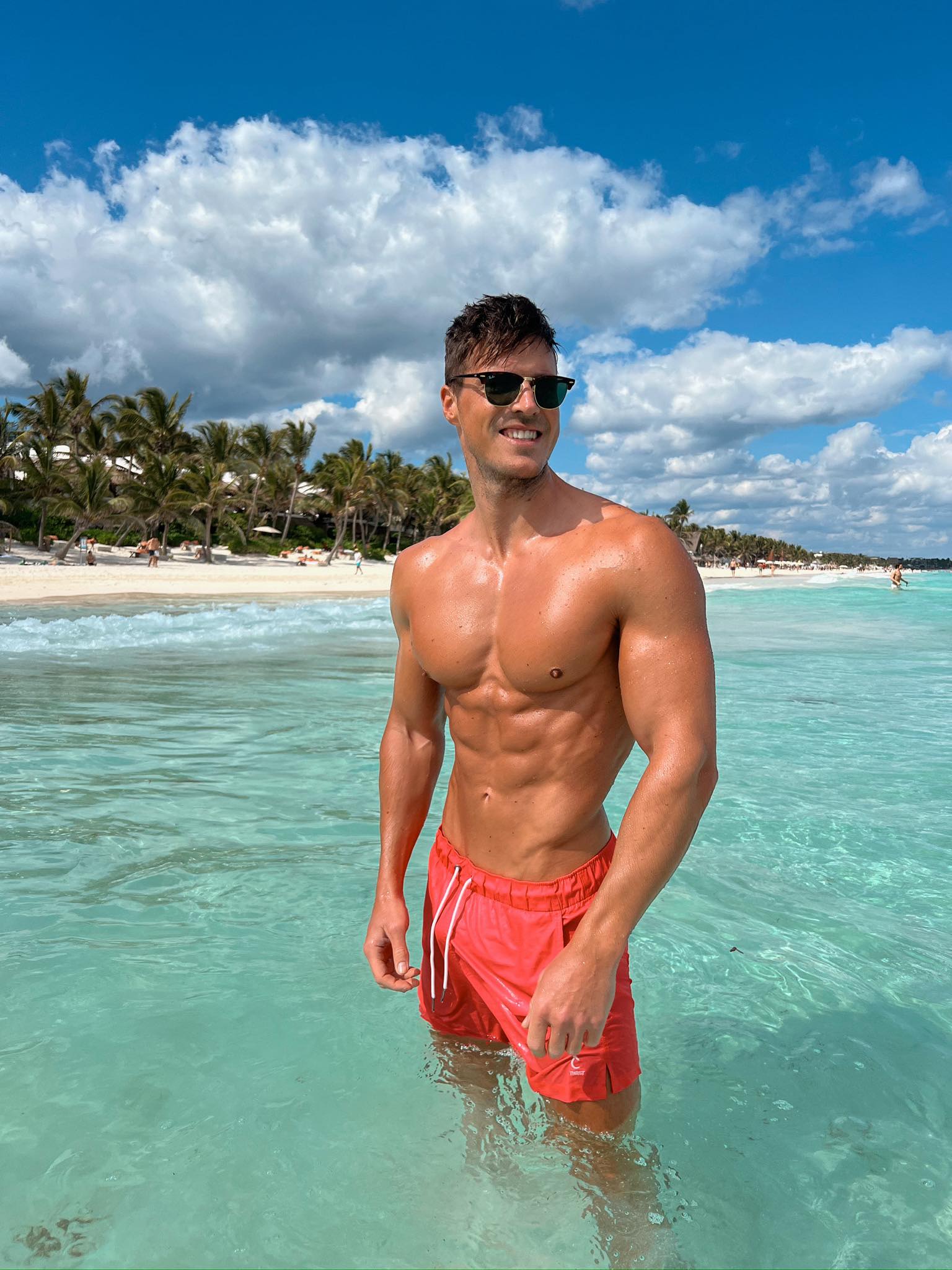 Powerjoel - Sending you beach vibes 🌴 | Facebook