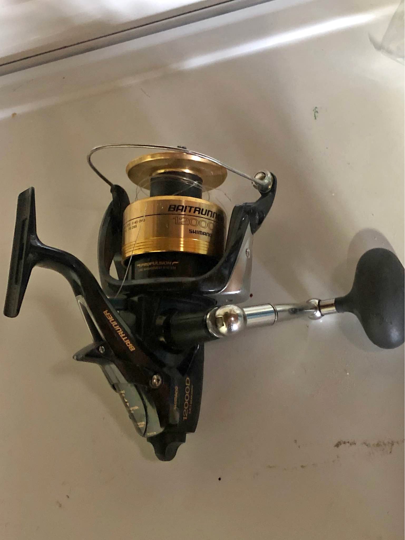shimano baitrunner 12000d spinning reel btr12000d D Shimanos power roller Shimano Baitrunner BTR12000D Spin Reel