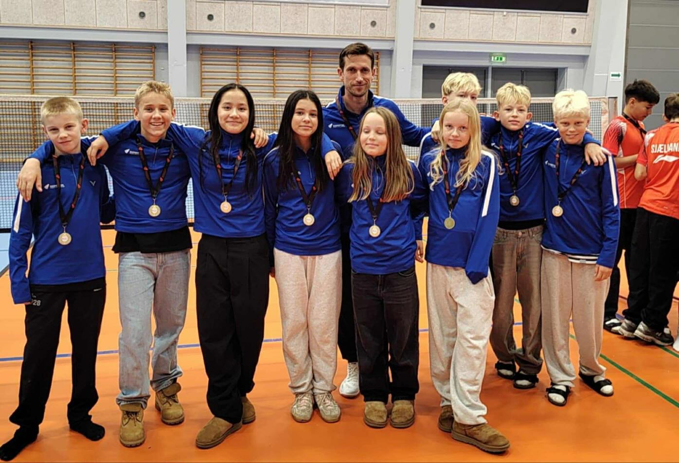 🏸 Kredsmatch 2025 🏸 Stort tillykke... - Badminton Esbjerg | Facebook