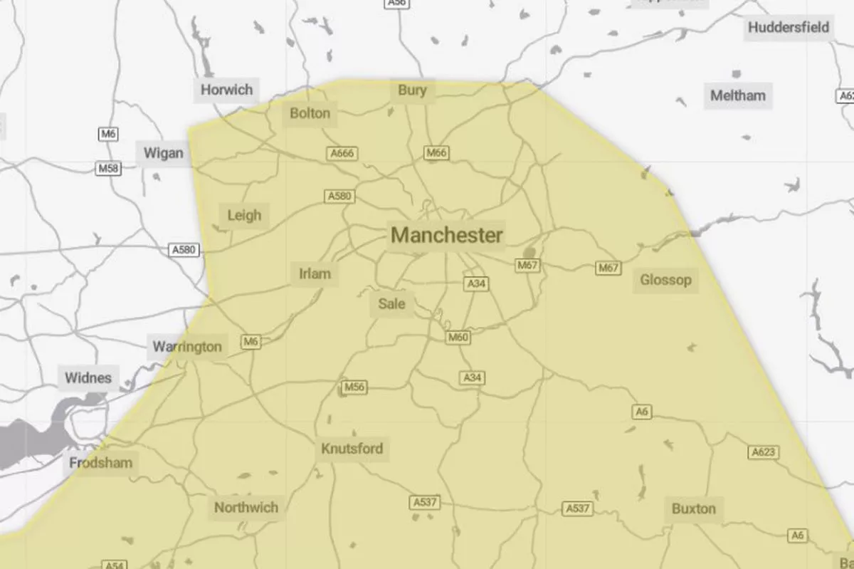 Manchester - Met Office latest as icy weather hits Greater Manchester ...