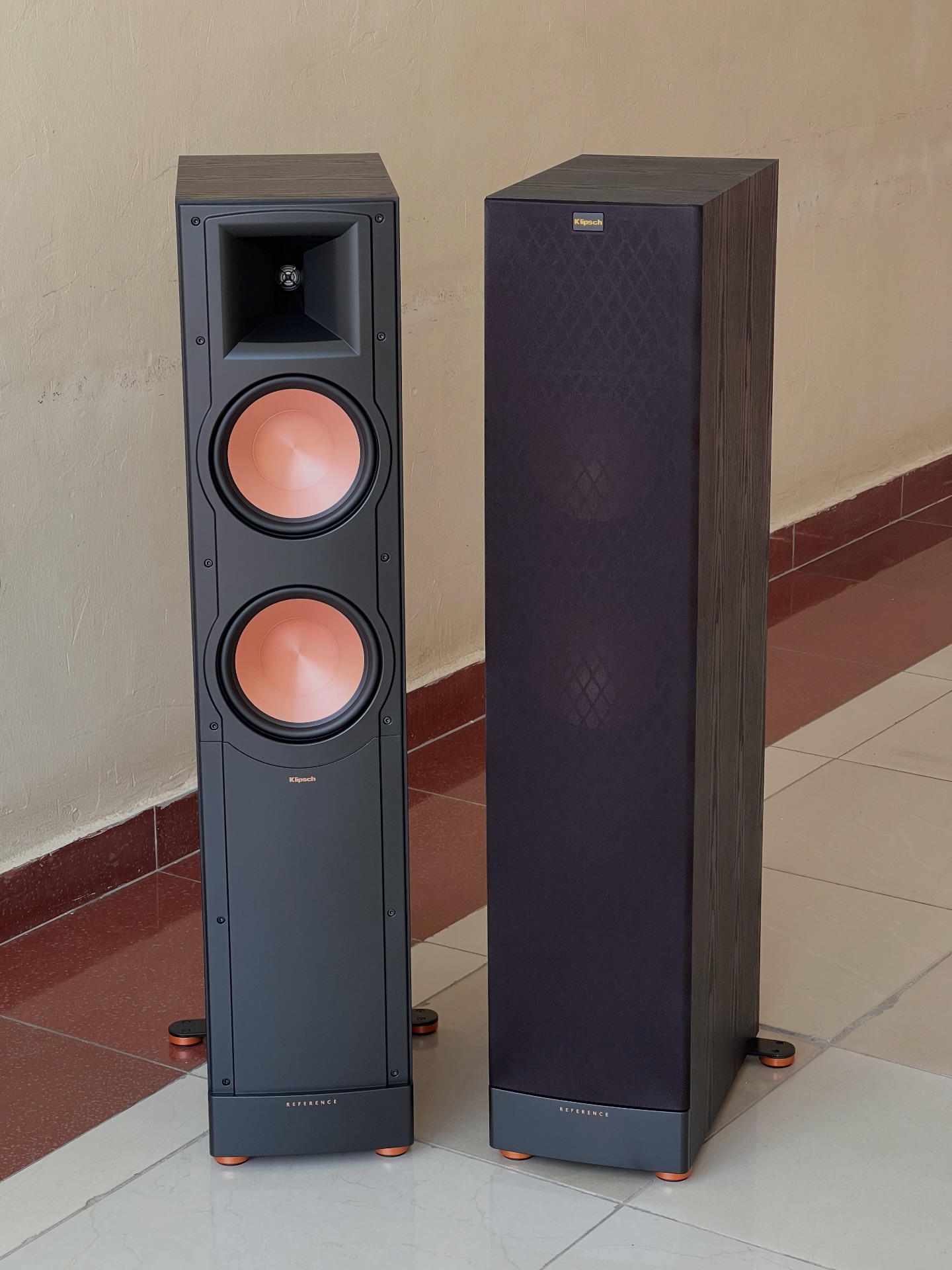 Klipsch RF-82 II FLOORSTANDING SPEAKER, Black Ash The Reference