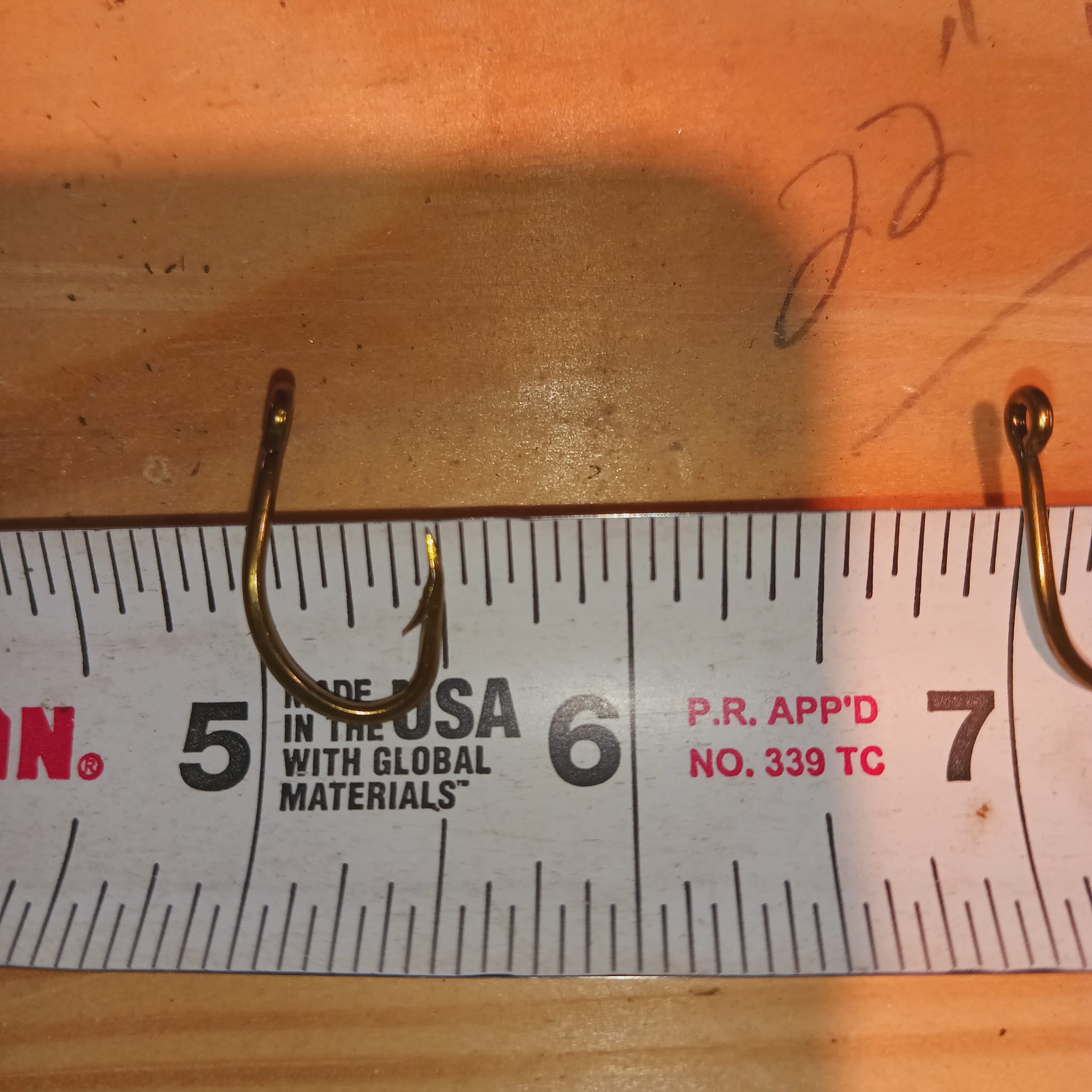 ca law on shank weight hooks Eagle Claw Plain Hook Gold / 8 deformation indicators. Worm, Offset Shank, OShaughnessy Bend