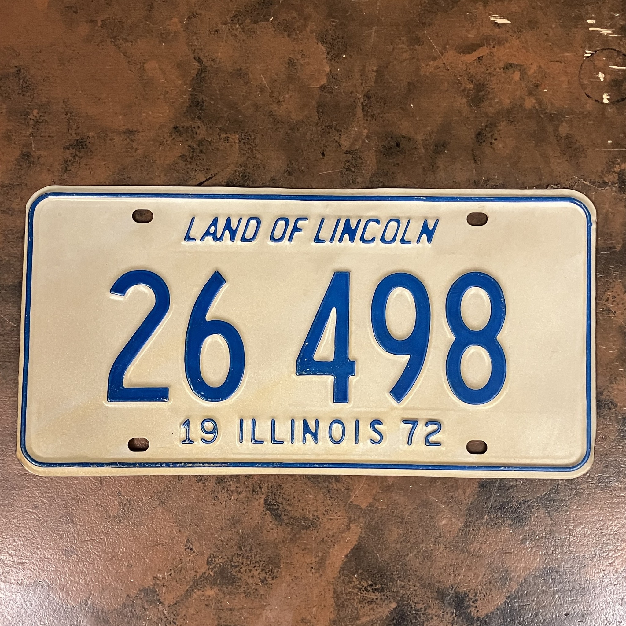 ILLINOIS（イリノイ州）のヴィンテージのライセンスプレートが入荷しま