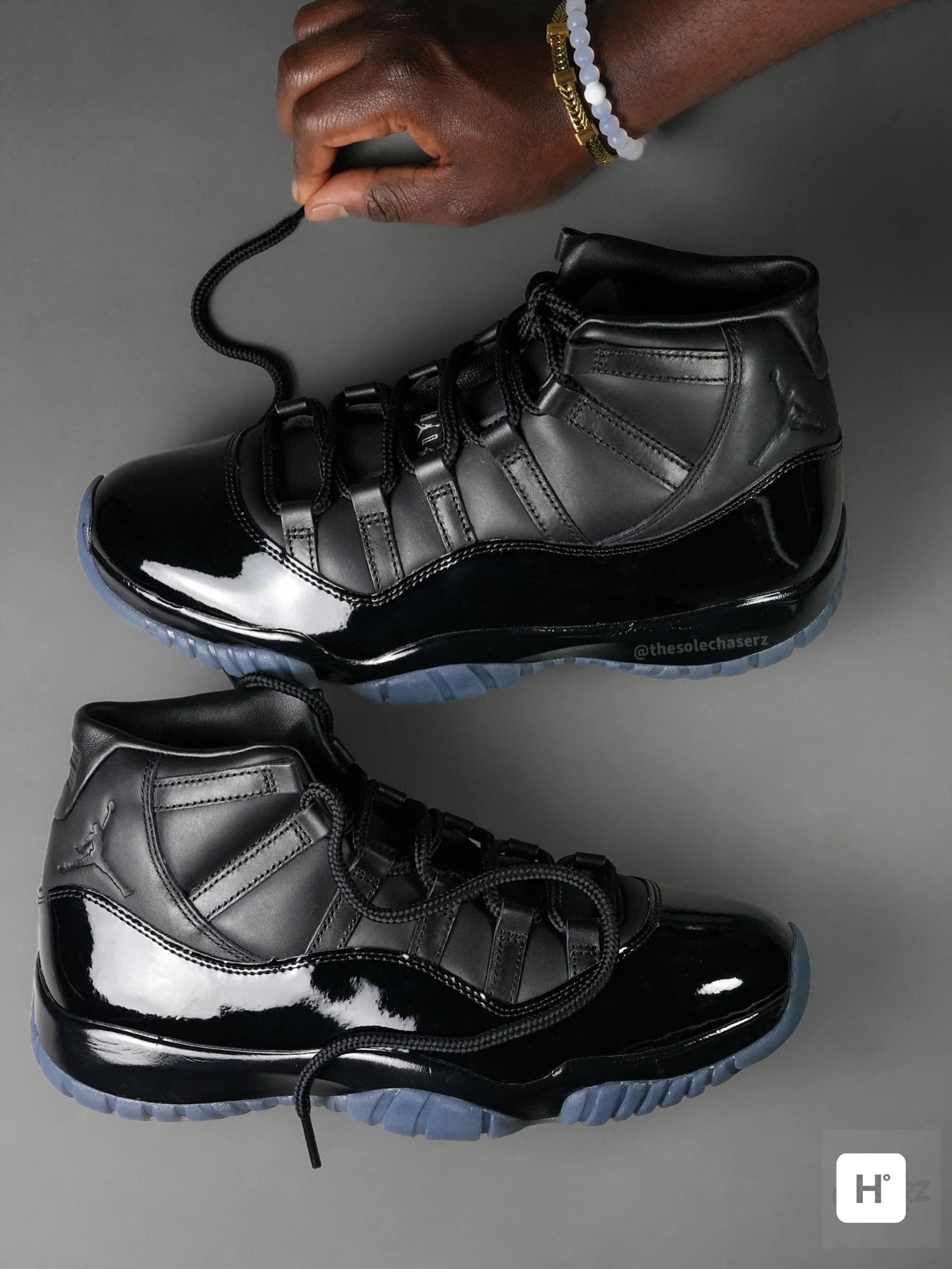 Detailed look at the Comme des Garçons x Air Jordan 11 'Black