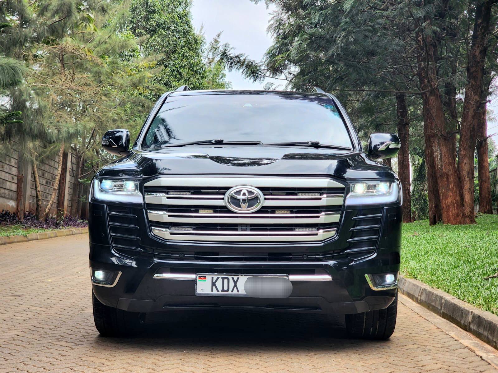 2017 Toyota Landcruiser V8 ZX. ( 70thAnniversary). Auto. Petrol