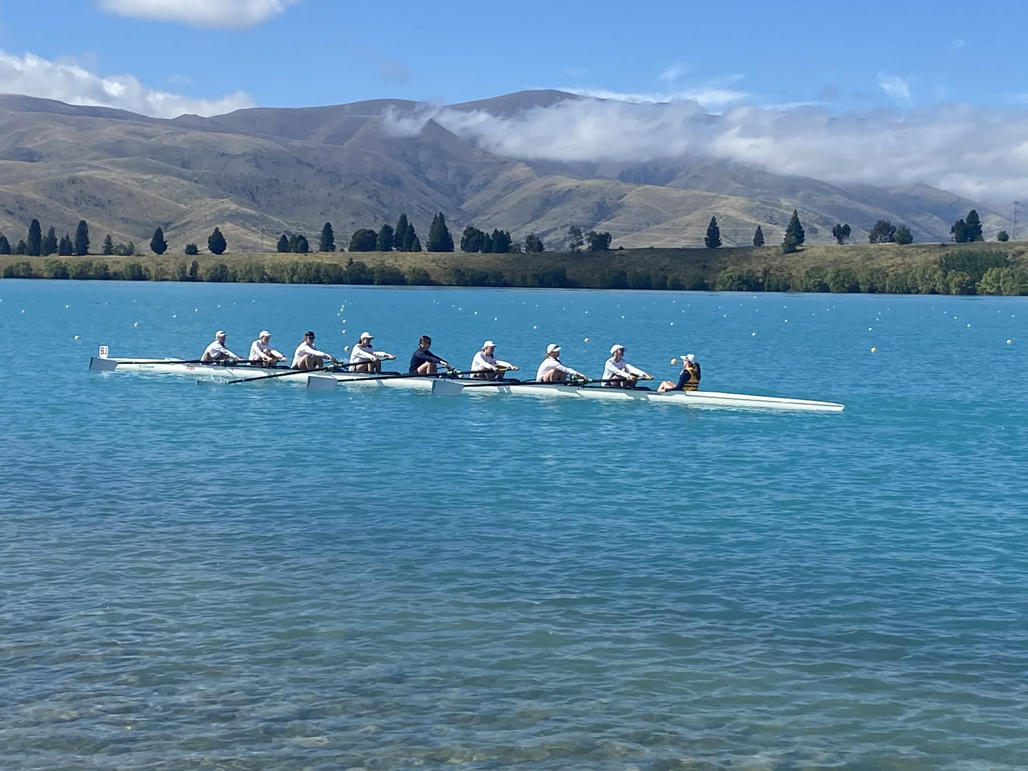 Marlborough - Novice 8+ heading to the start | Facebook
