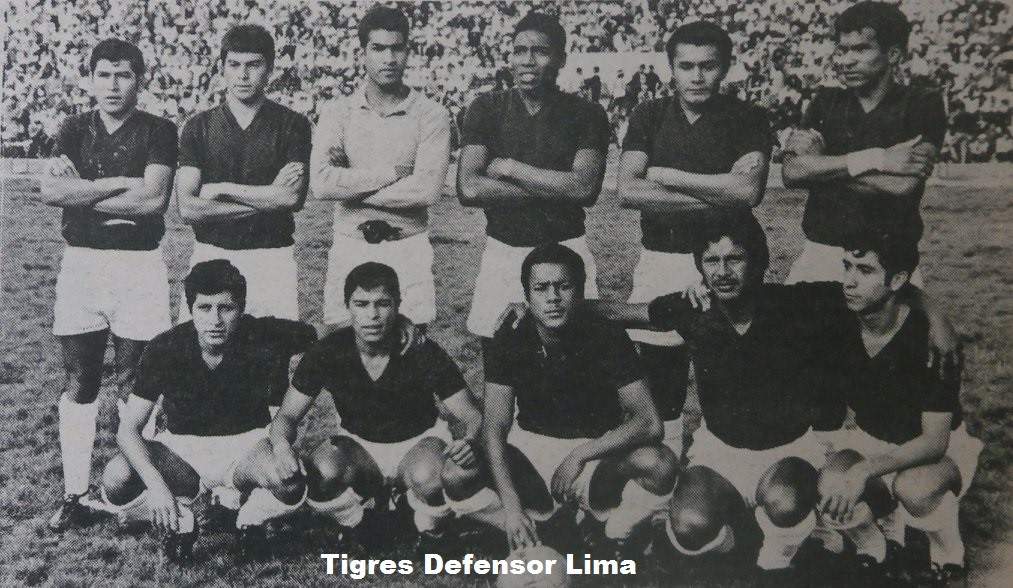 Los - DEFENSOR LIMA 1970 🇱🇻⚽️🤩 #archivohistorico Equipo de Breña a ...
