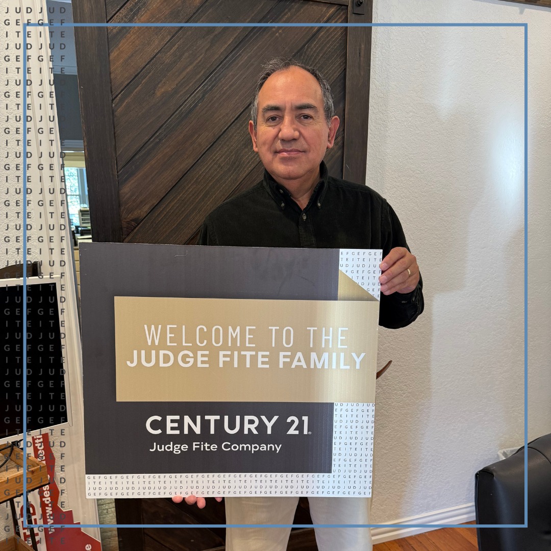 📣... - Century 21 Judge Fite Company - Granbury & Glen Rose | Facebook