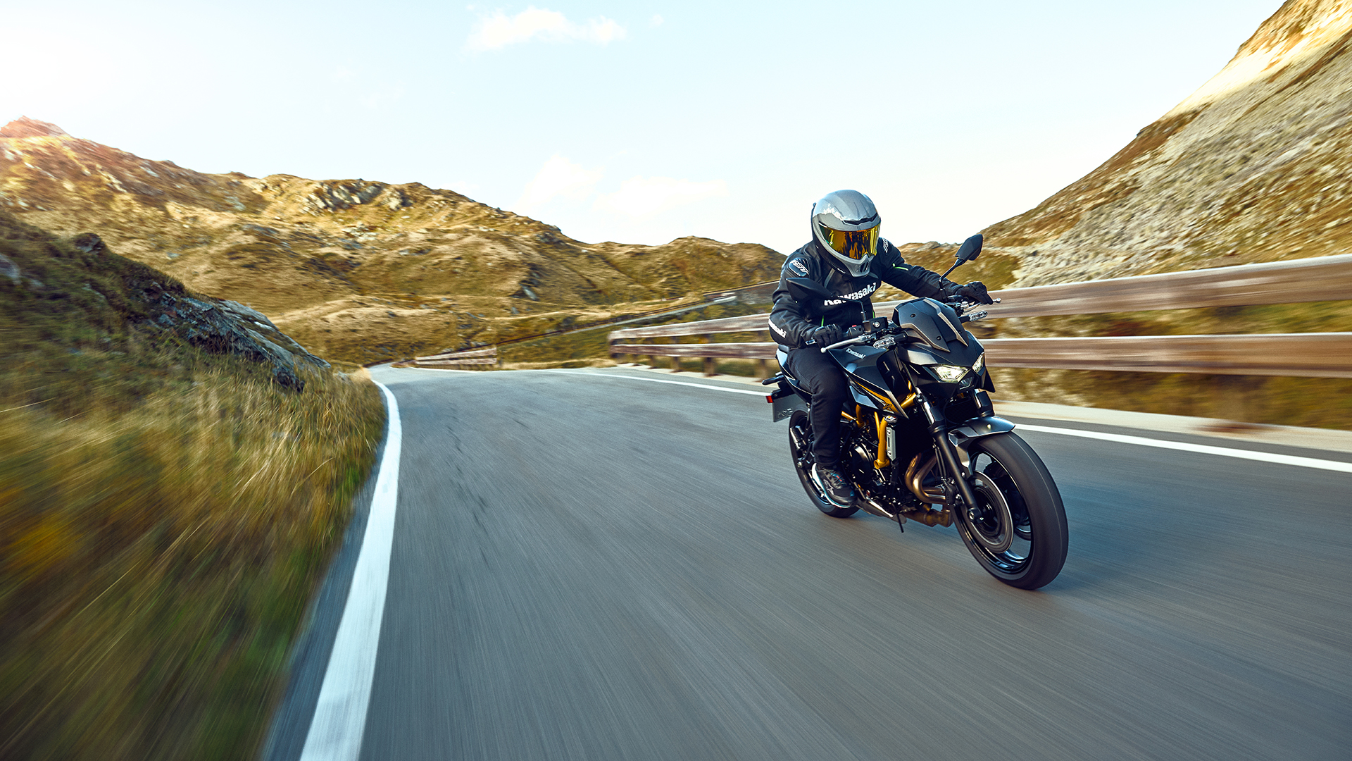 The 2026 #Z650 is a muscular middle-weight with Sugomi style to