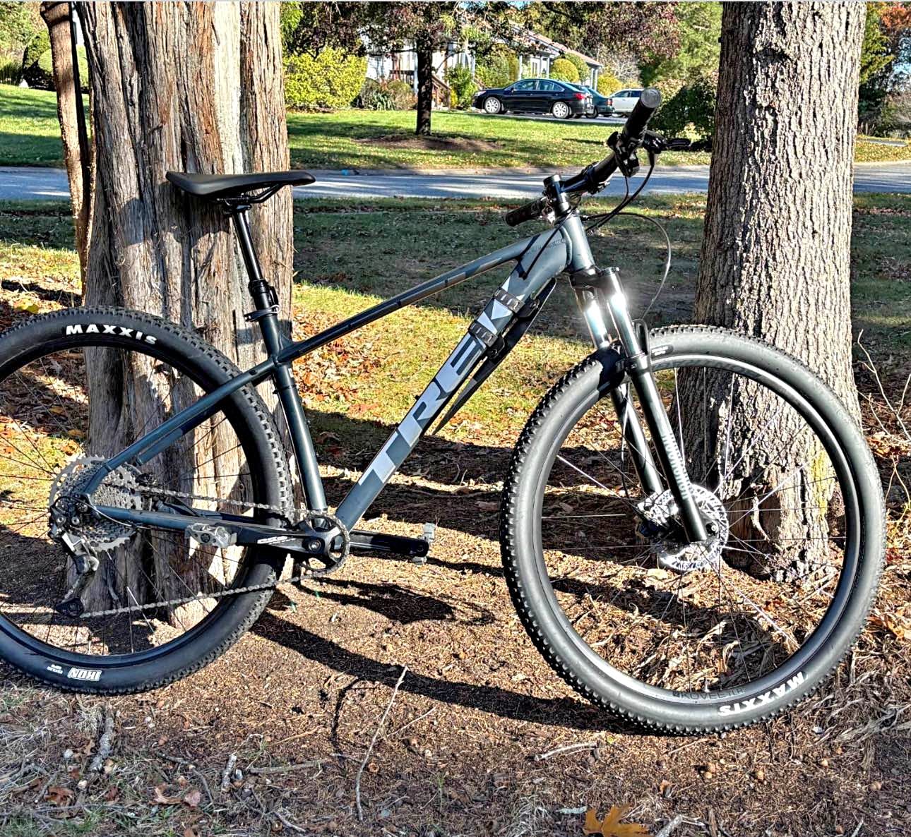 trek bicycle belmont Madone SL 5 Gen 8 speed Shimano drivetrain and 120mm RockShox fork seal the deal with all the gears and rock Trek Bikes for sale in
