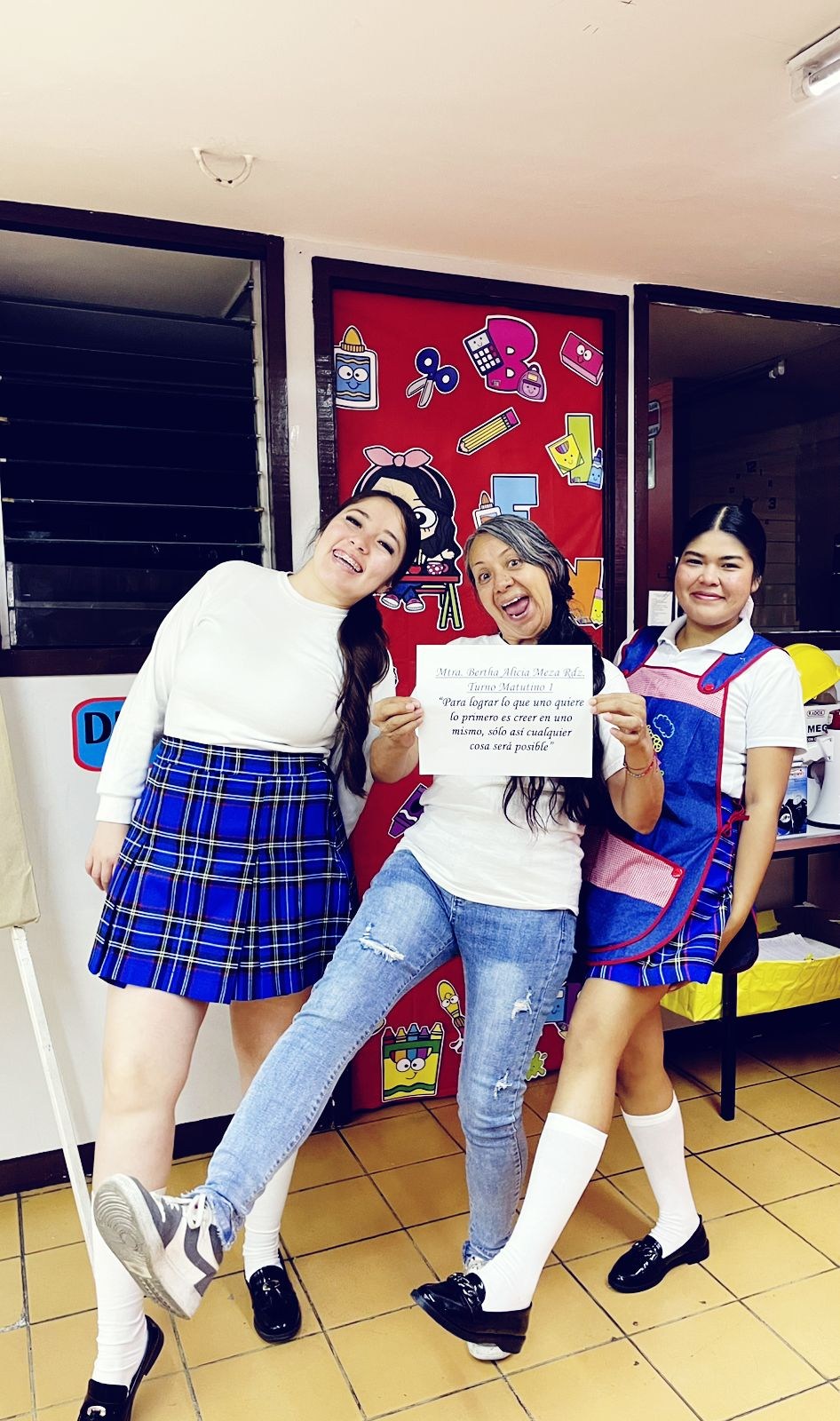 Colegio - 📢Ayuda a nuestras alumnas participando en este concurso👌🏻 ‼️👍 ...