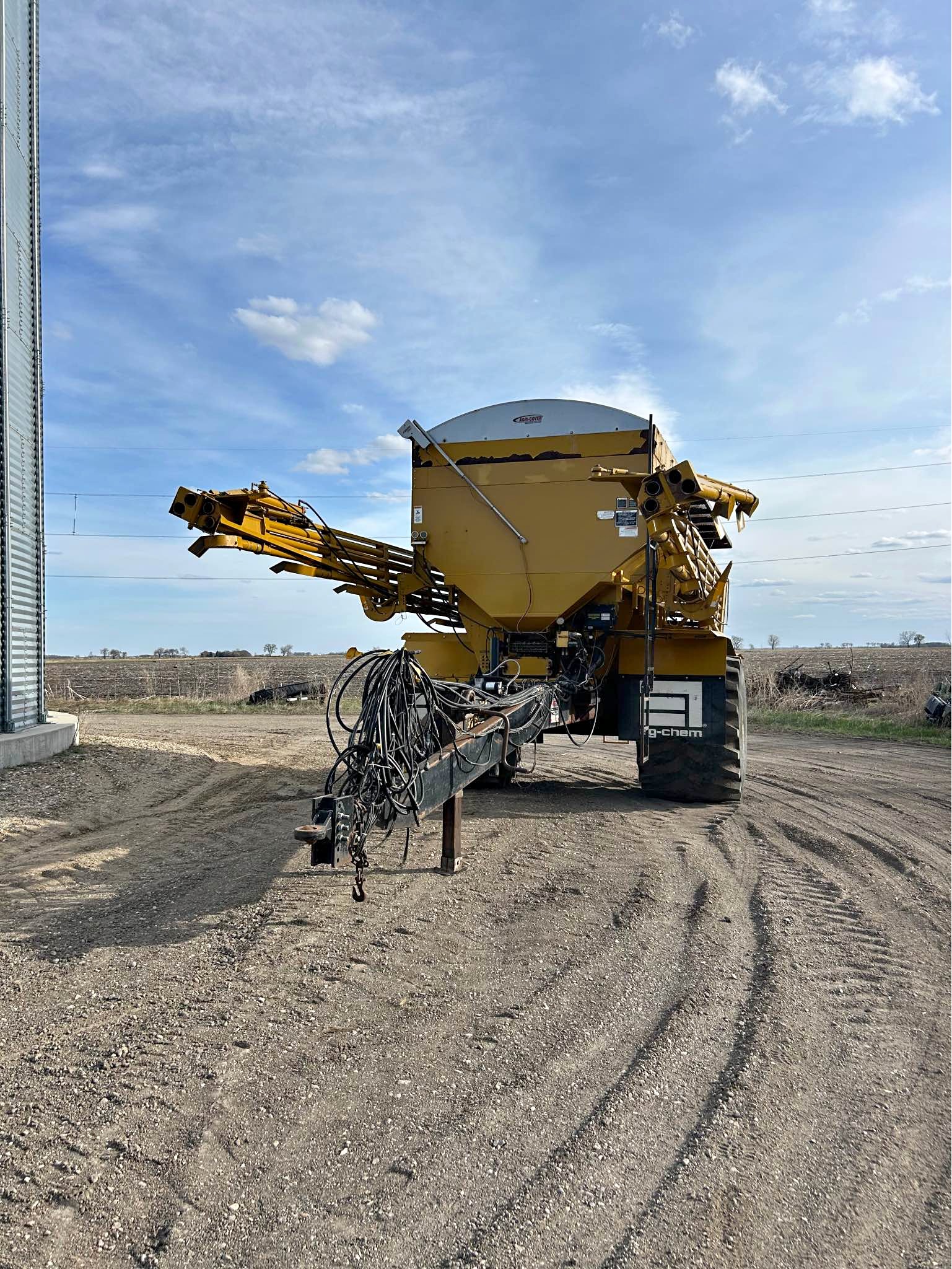 Pull type AG Chem Fertilizer Spreader with John Deere rate controller ...