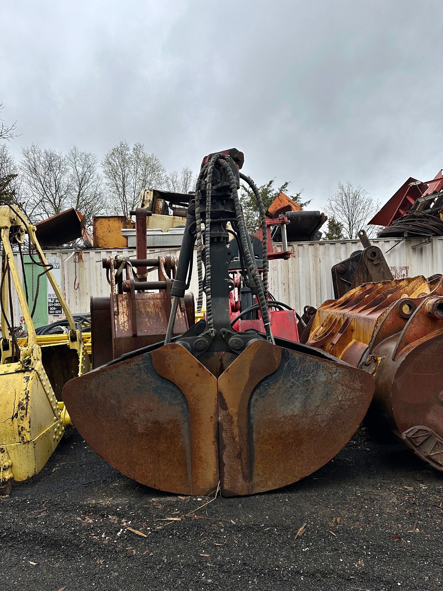 Hydraulic Rotating Clam Shell Bucket - Car Engines & Engine Parts ...