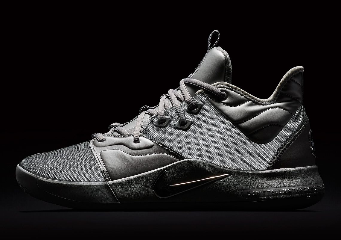 Cozxyz - Nike PG3 x NASA Silver Reflective . รุ่นครบรอบ... | Facebook