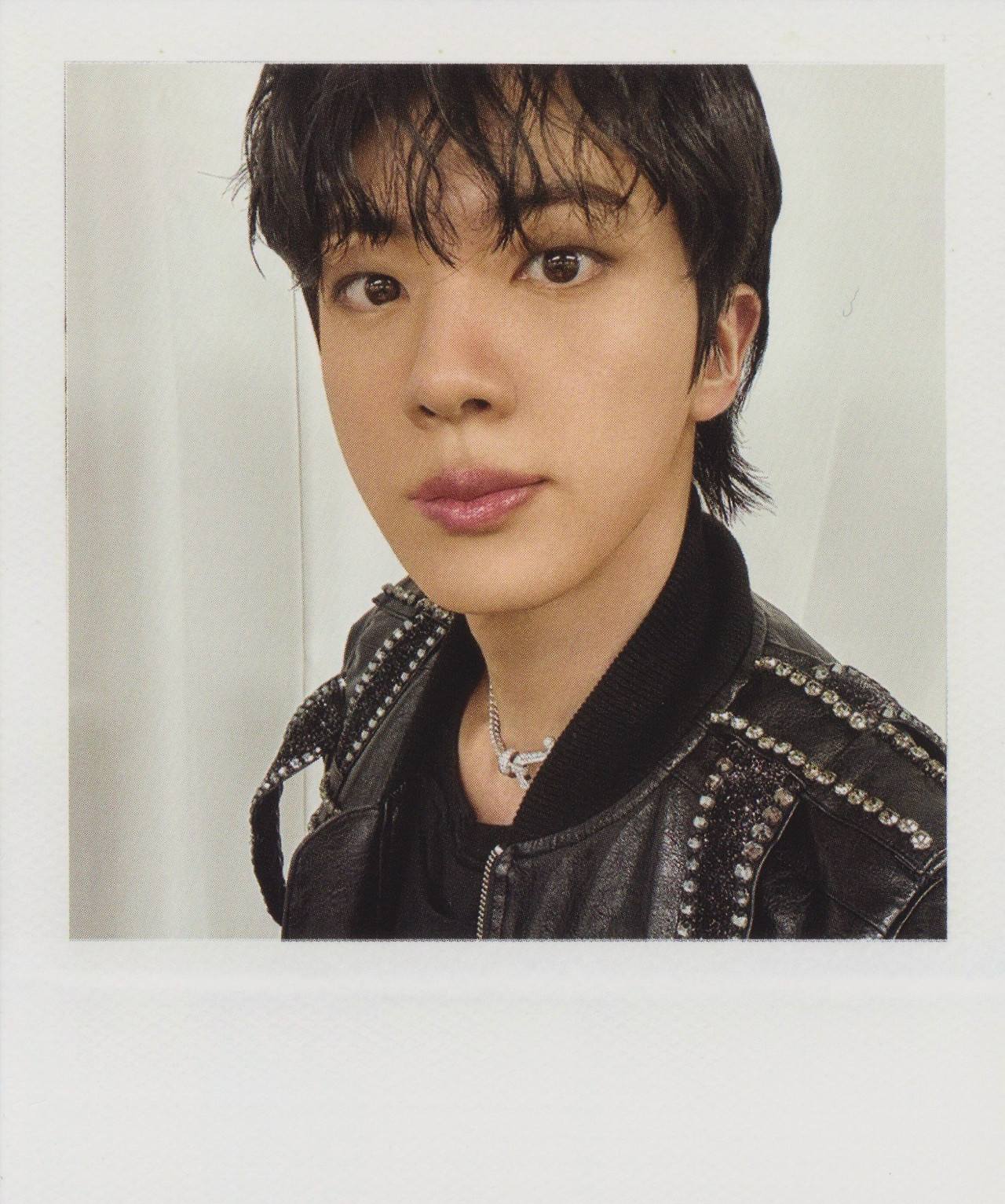 scan] ARIRANG - 613 Limited Edition Vinyl - Polaroid Set #BTS