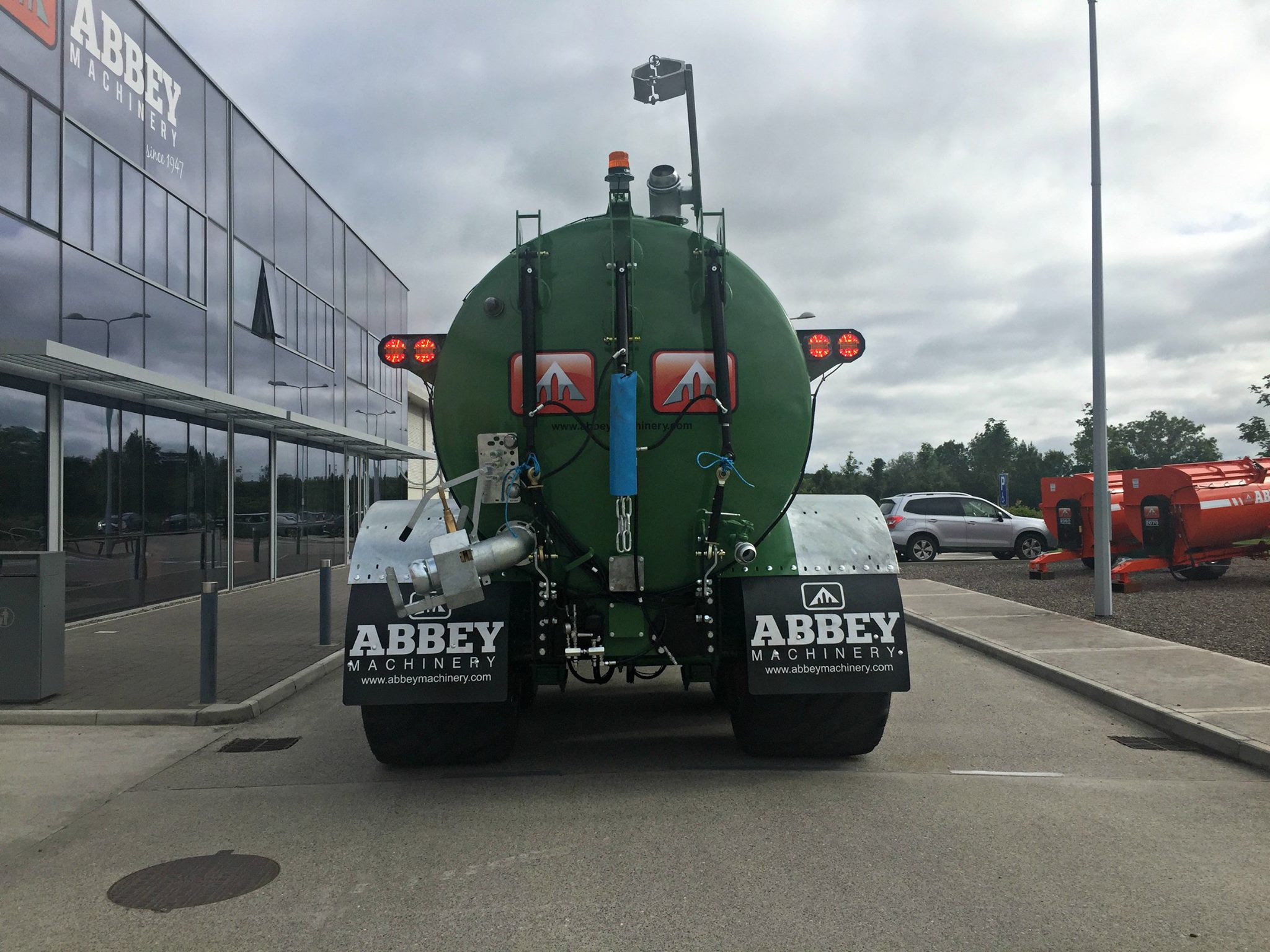 Abbey Machinery - 4000RT Fendt Green Tanker with 6m... | Facebook
