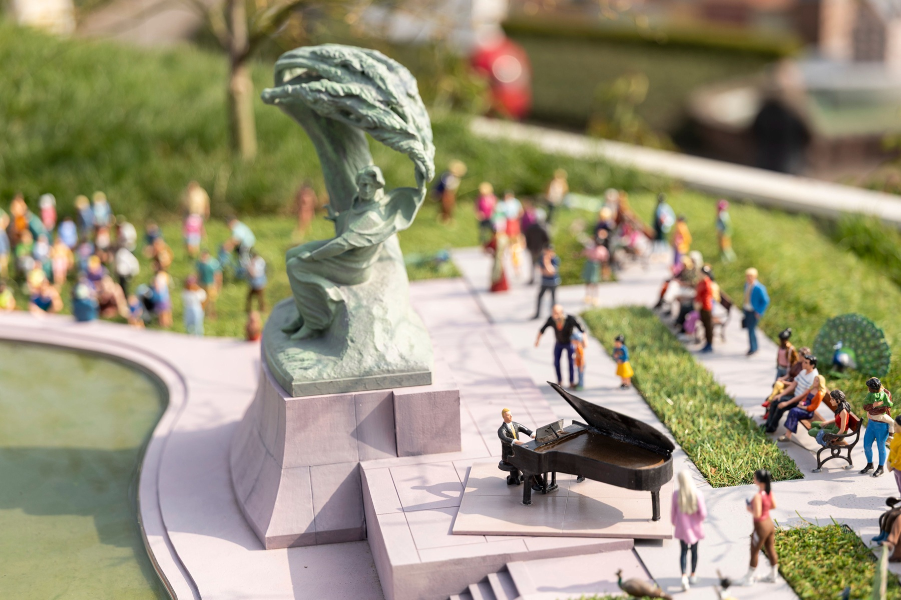 Miasto - Taką miniaturową Warszawę znajdziecie w parku Mini-Europe w ...