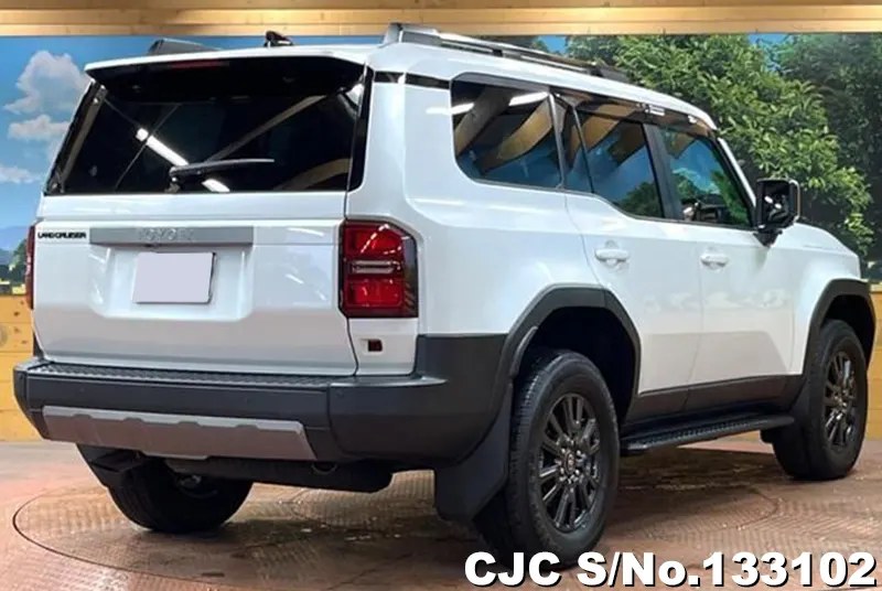 2024 Toyota Land Cruiser 250 Pearl – Power, Luxury & Reliability