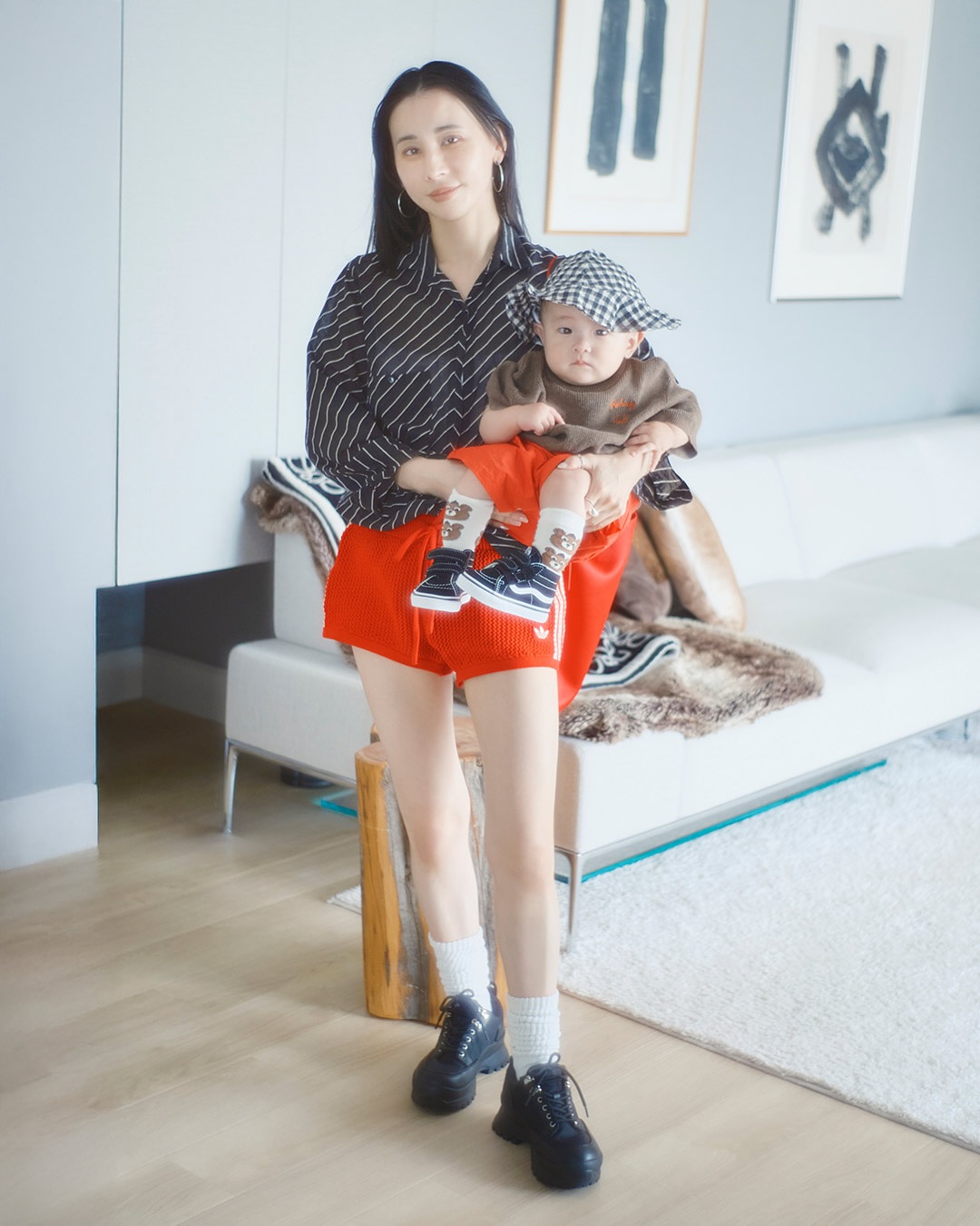 黒石奈央子さん＆JOEくん・0歳8ヵ月 幅広い層から絶大な支持を集める