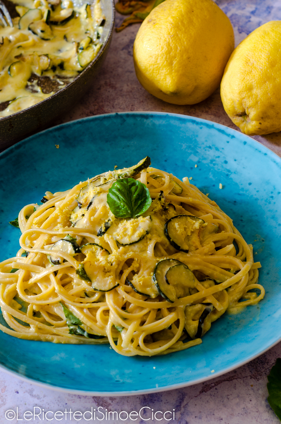PASTA CREMOSA CON ZUCCHINE E... - Le Ricette di Simo e Cicci | Facebook
