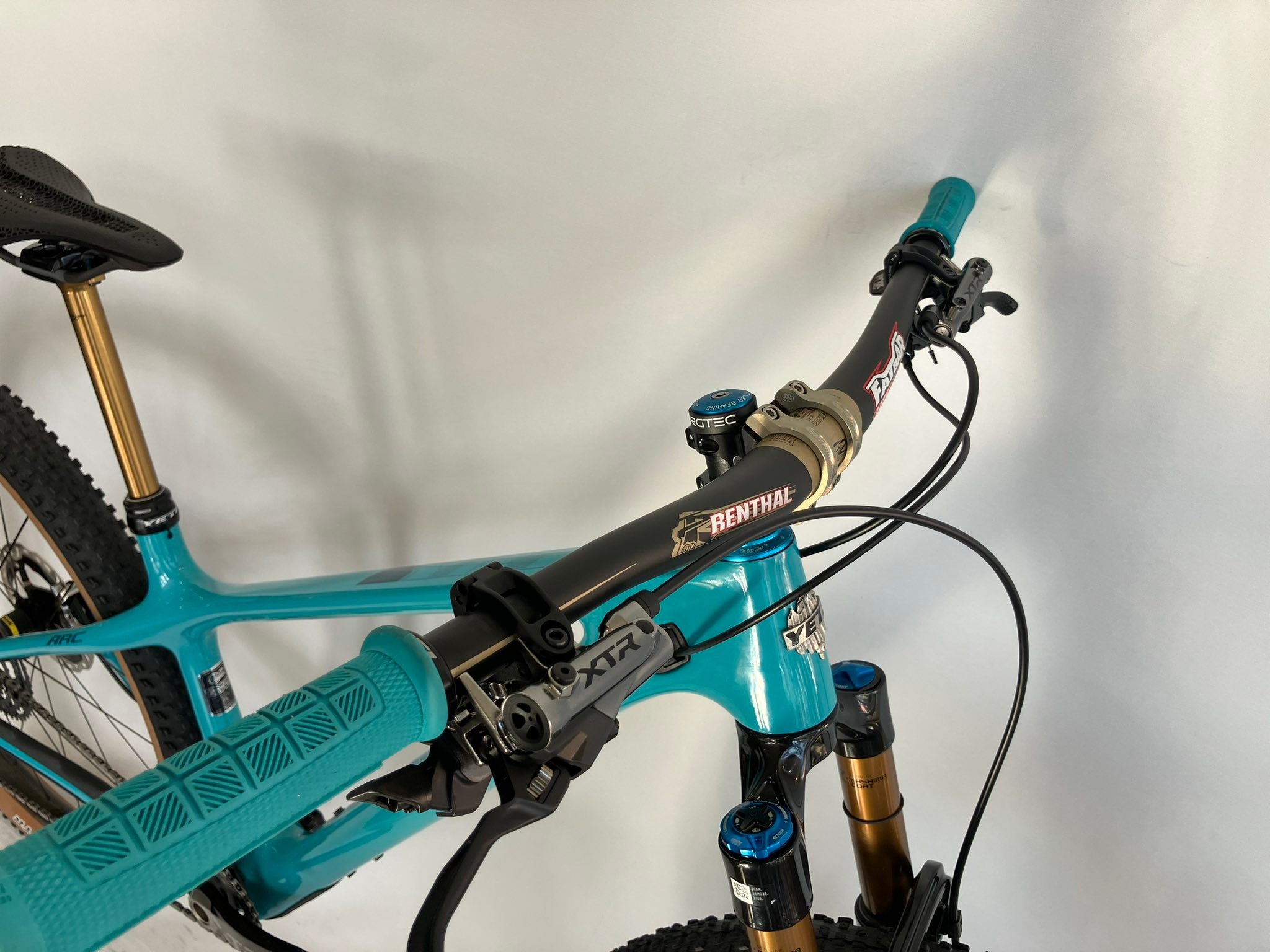 ◎T.Y's YETI ARC Custom Bike◎ T.Y様、大変お待たせ致しました。YETI