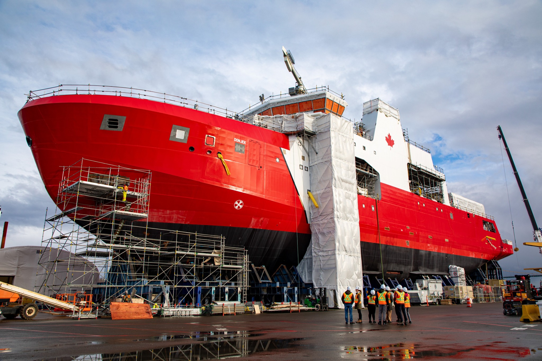 Garde - Quelque chose d’excitant arrive cette année... 👀🚢 Le NGCC ...
