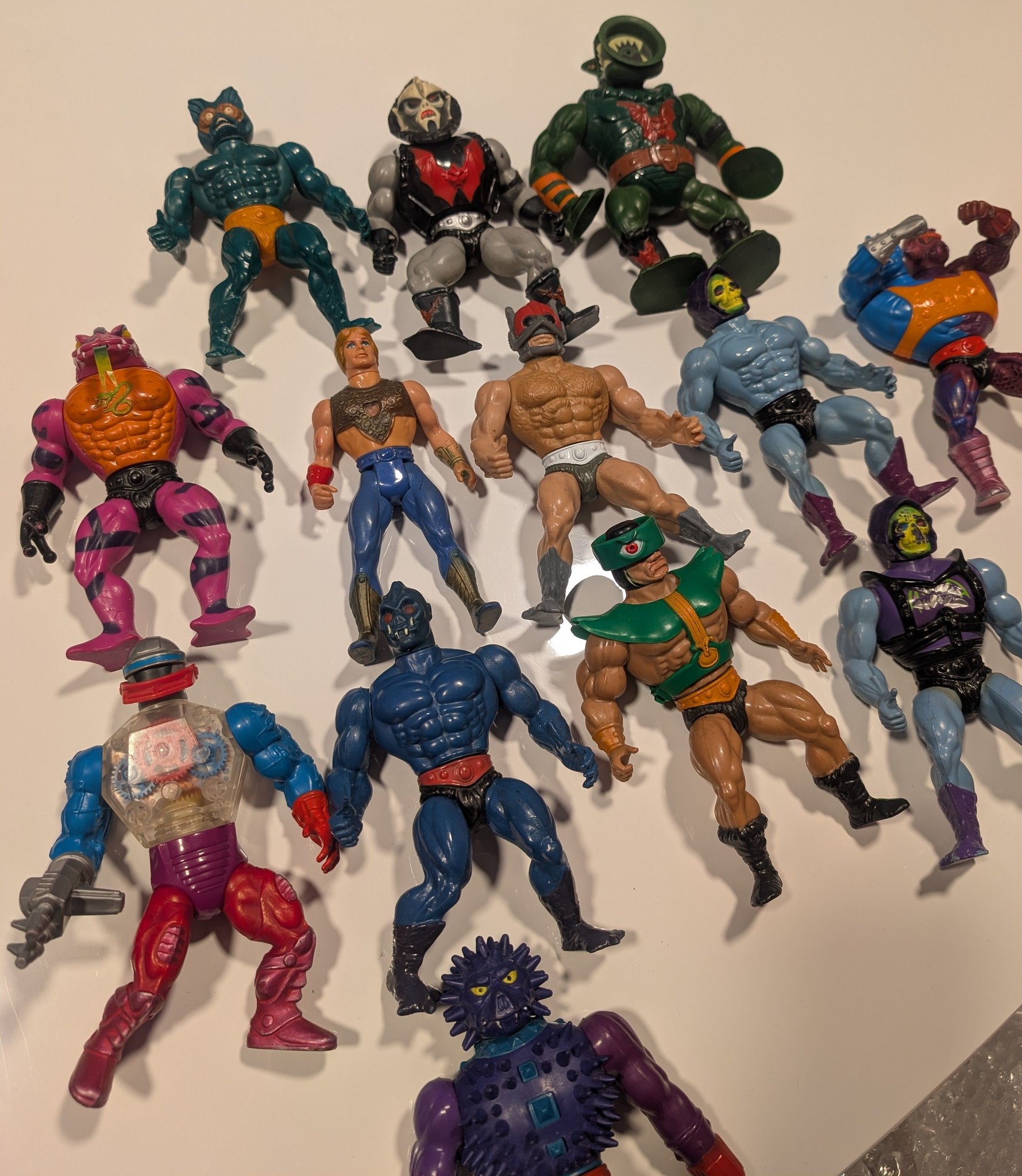 Relic Collectibles (@CollectWithRelic) • Facebook