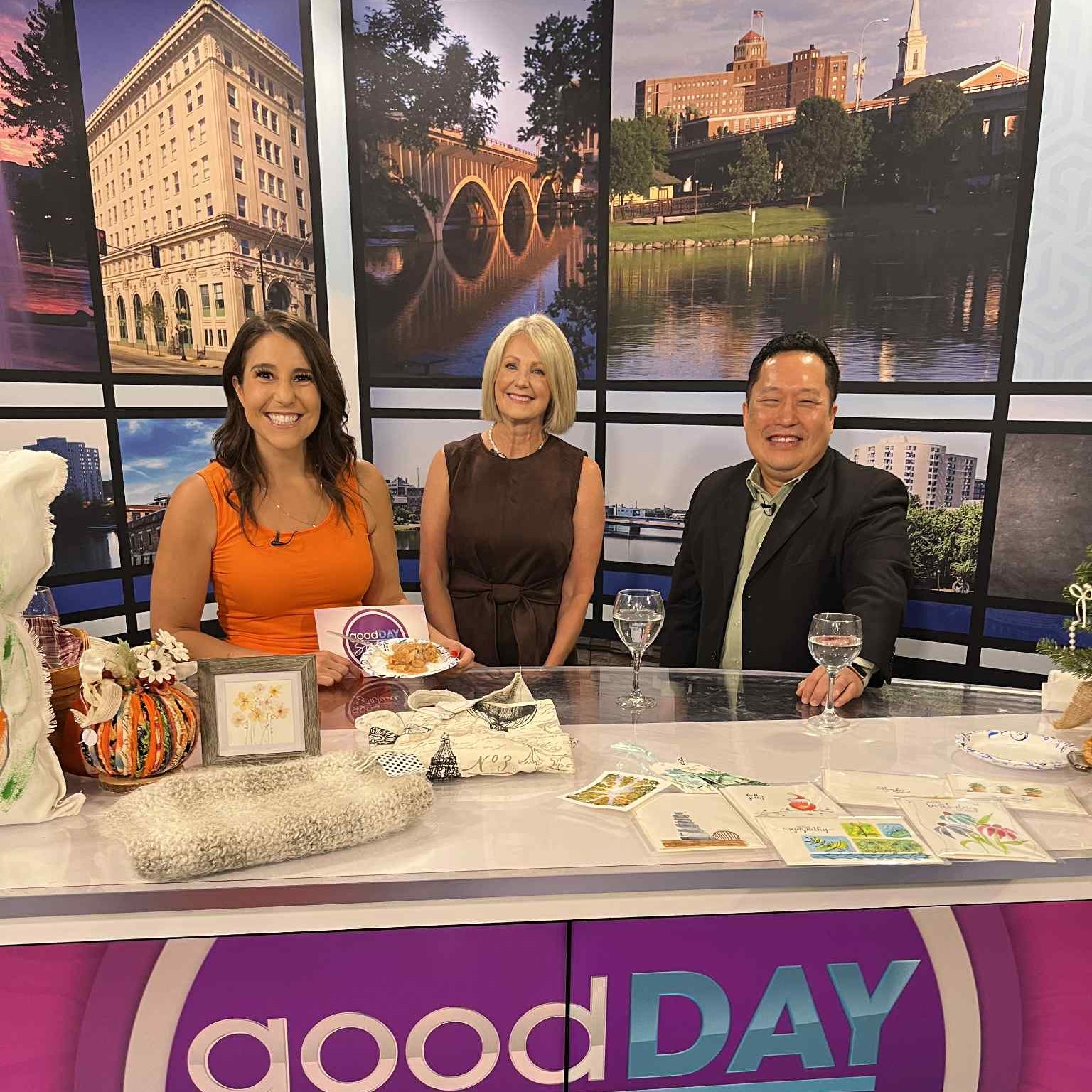 Michelle Abraham -... - Michelle Abraham - Midday Michelle