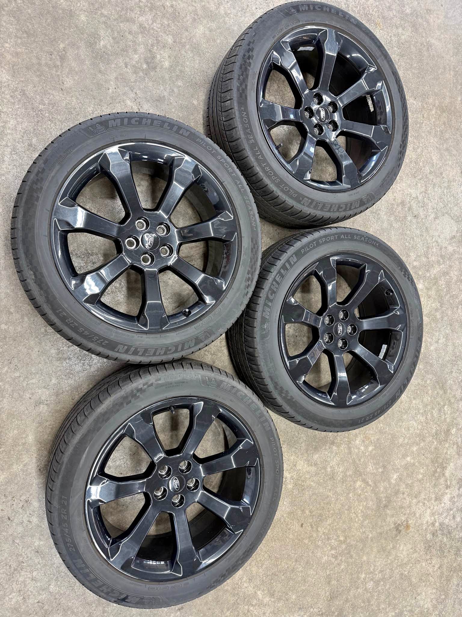 Ford Explorer ST wheels and tires - Car Wheels, Tires & Parts - Roberts ...