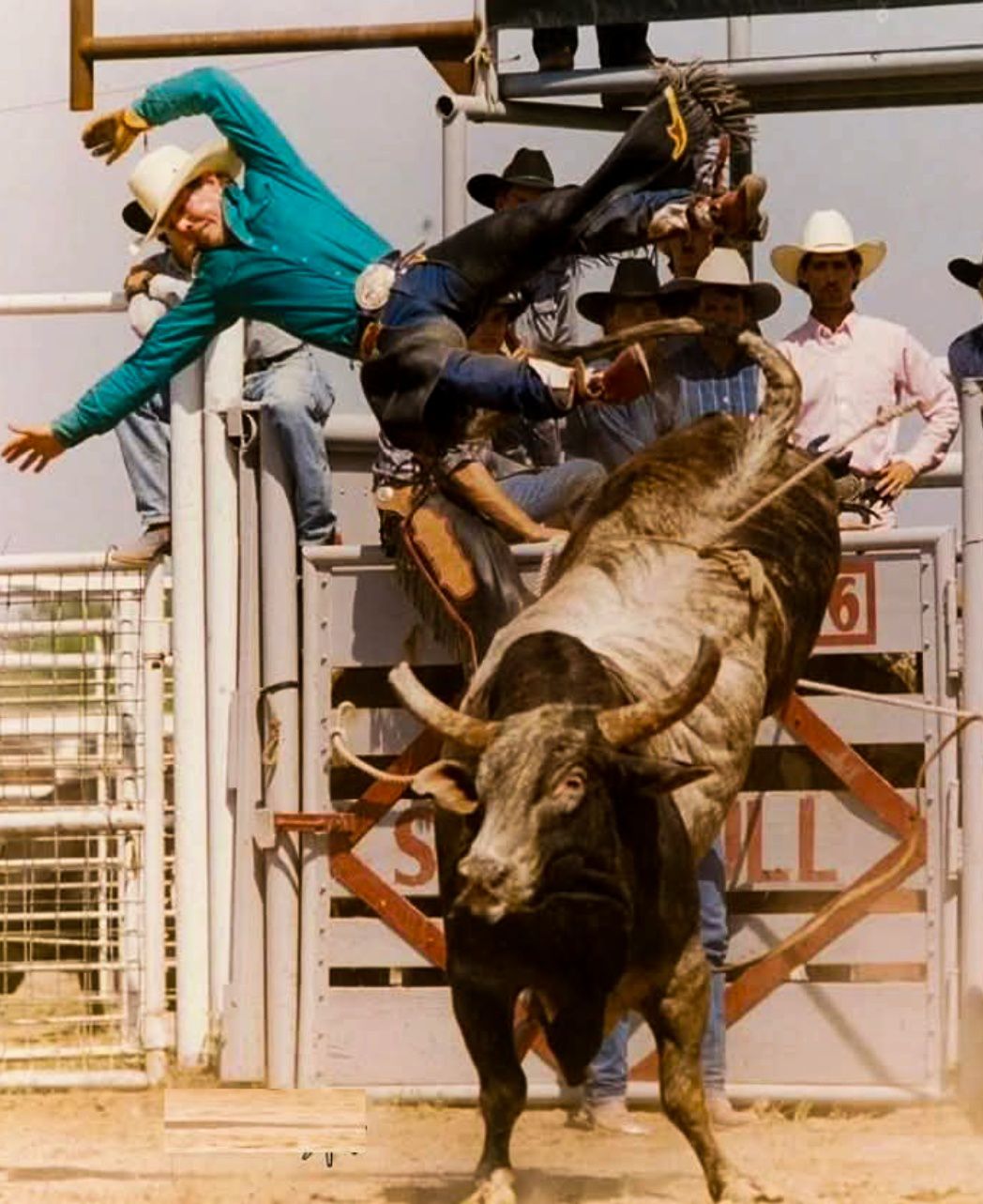 Paixão - Tuff Hedeman is a legendary figure in the world of rodeo ...