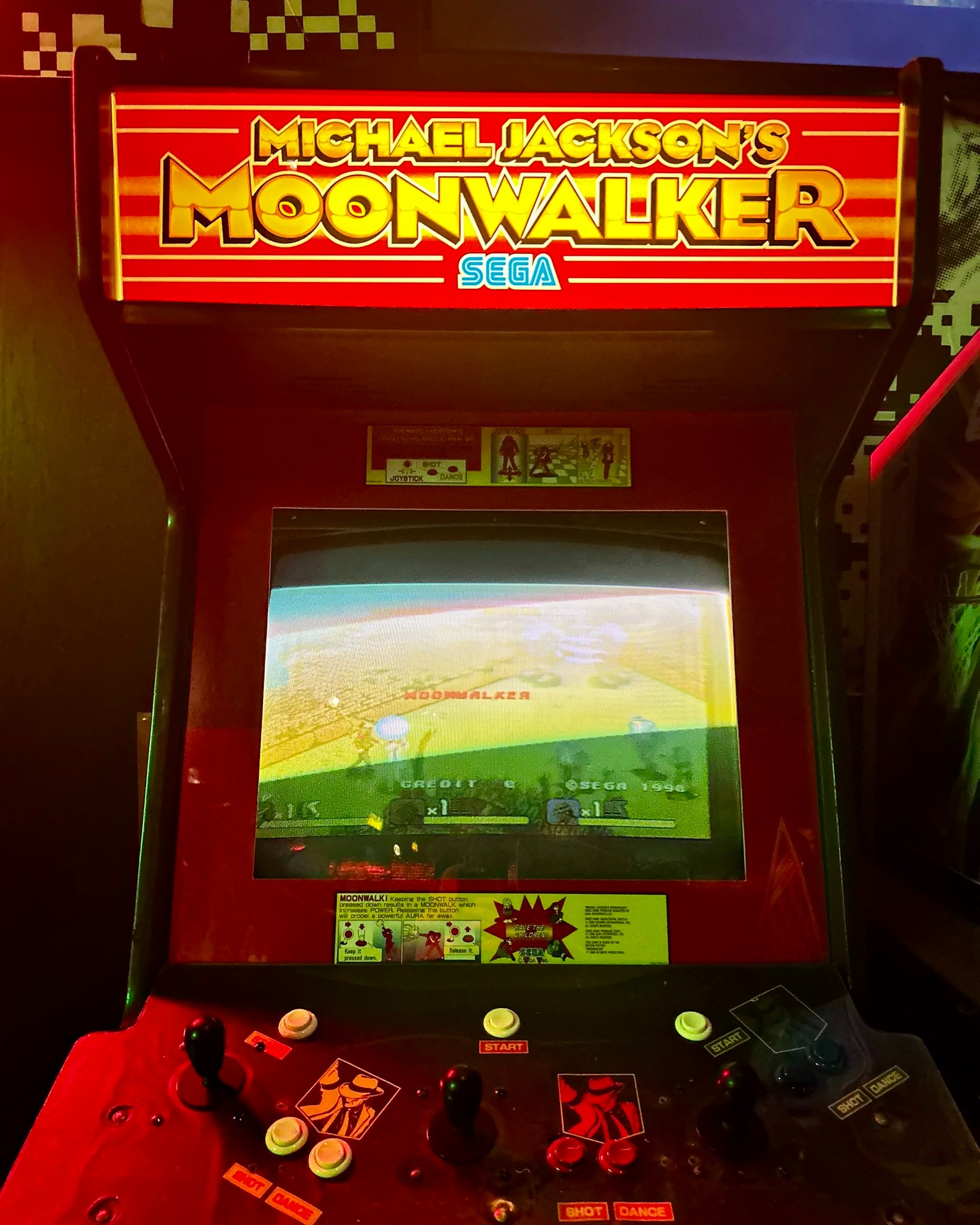 レイディアント シルバーガン COLLECTOR'S BOX -Switch Michael Jackson's Moonwalker | Arcade