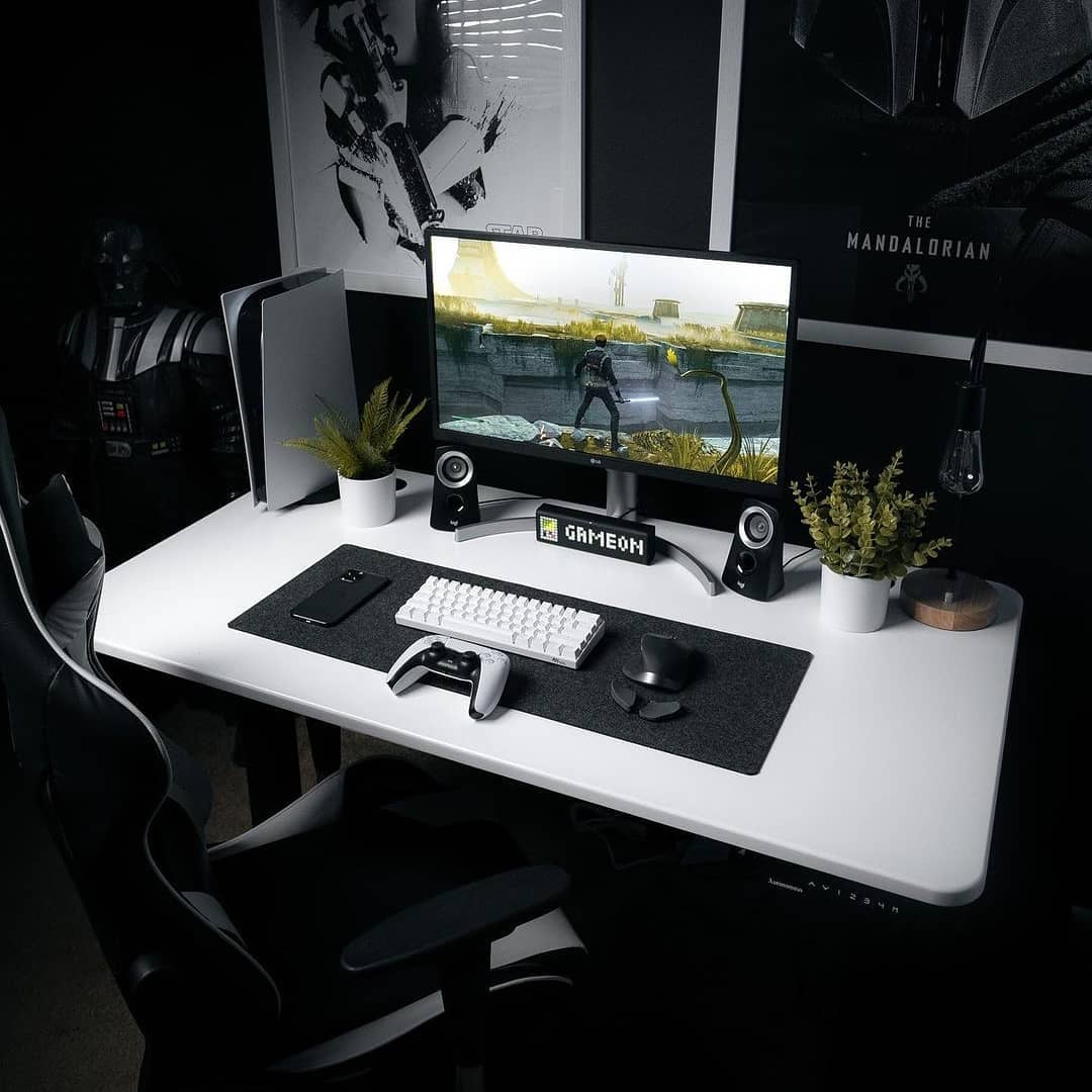 caliber_pc - Clean and professional setup with all new... | Facebook