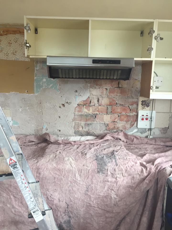 Kitchen top half ripped... - Bolton & Horwich 