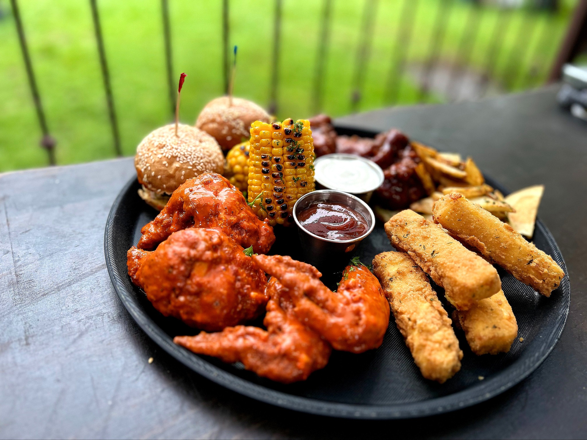 Cheesus - 🔥🔥 Martes de Promo 🔥🔥 🤩Aplica para comer en el...