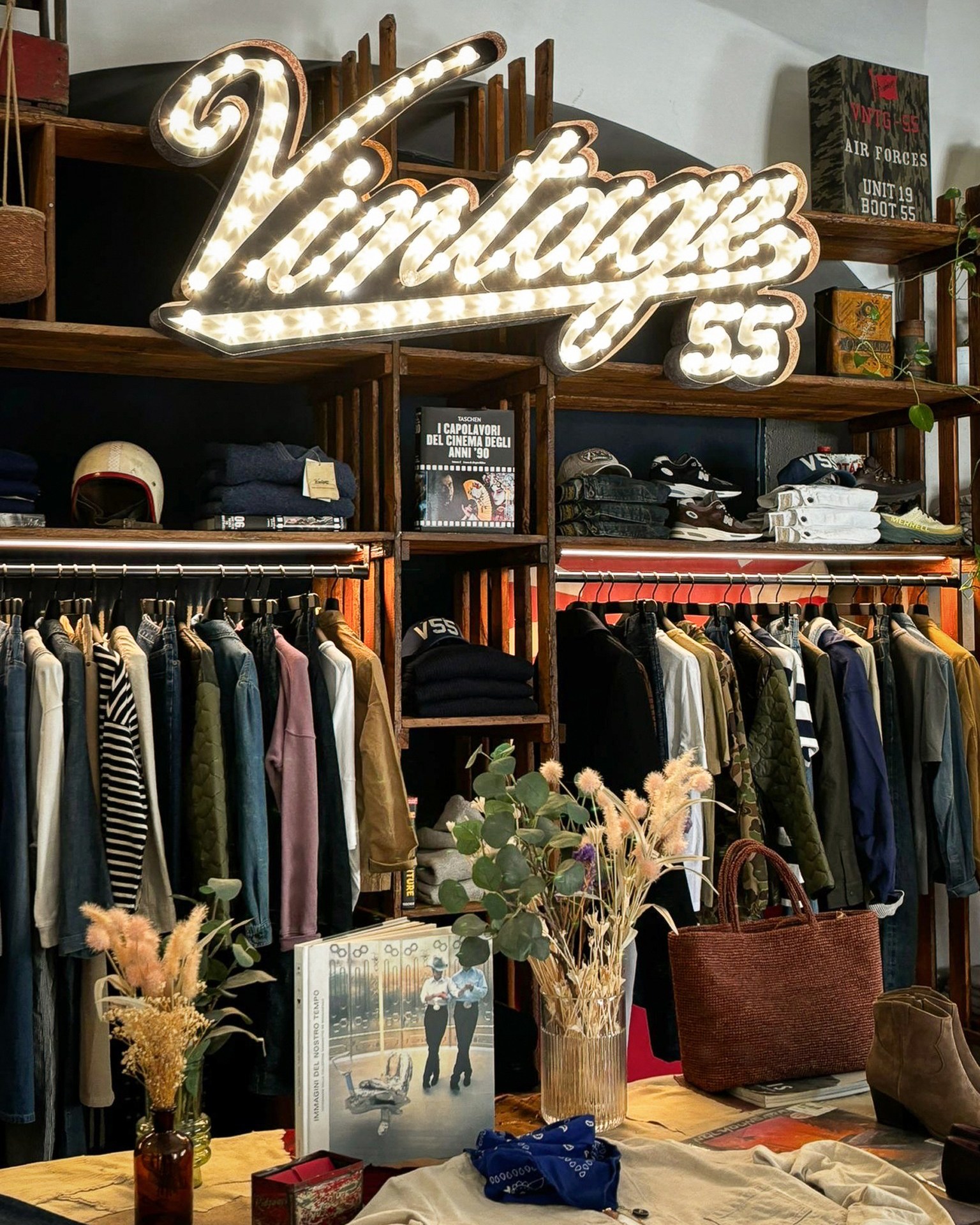 Hat shop vintage55 brescia Vintage55 Vintage style apparel made in Italy