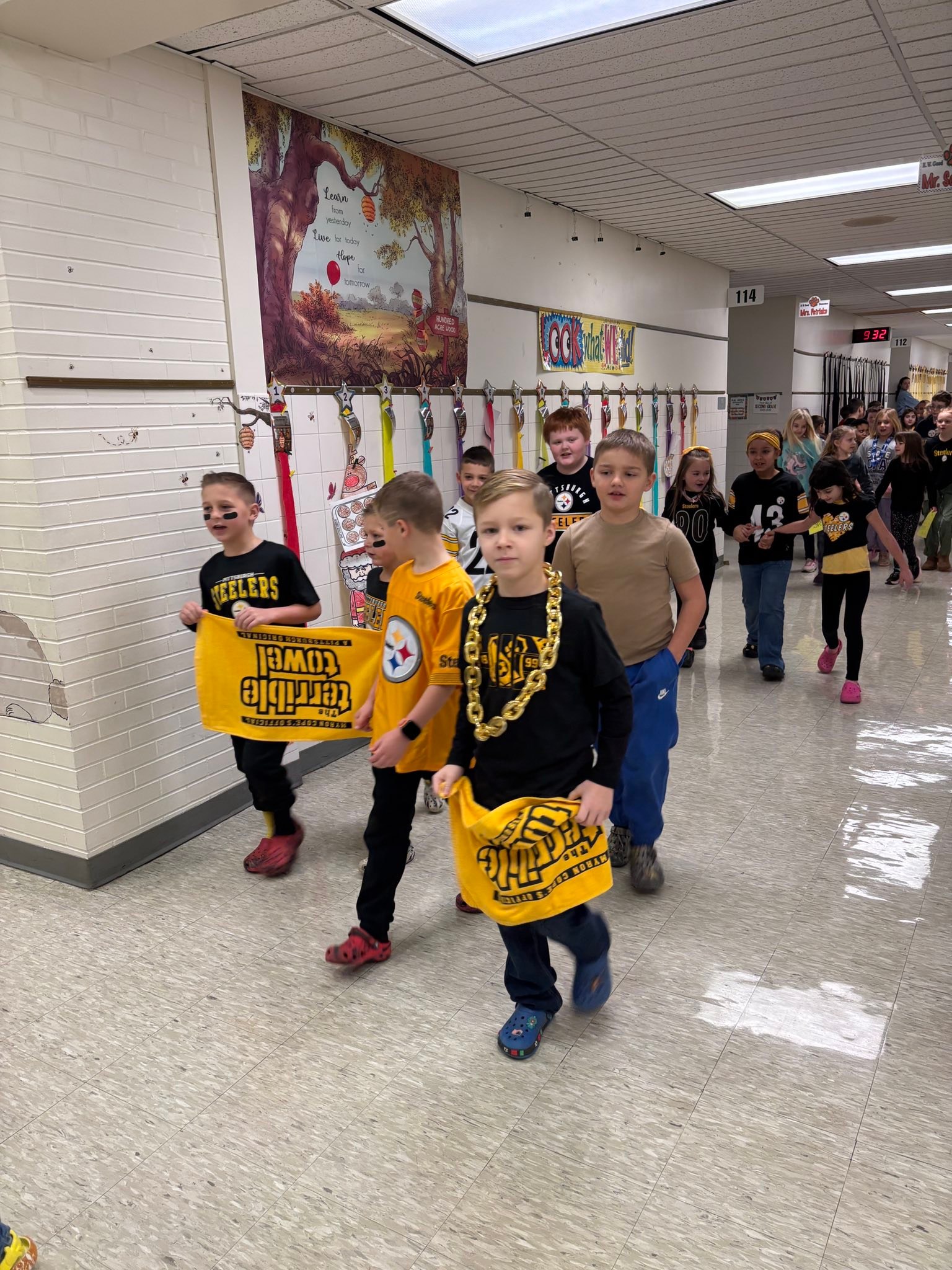 HW Good Elementary... - HW Good Elementary Principal