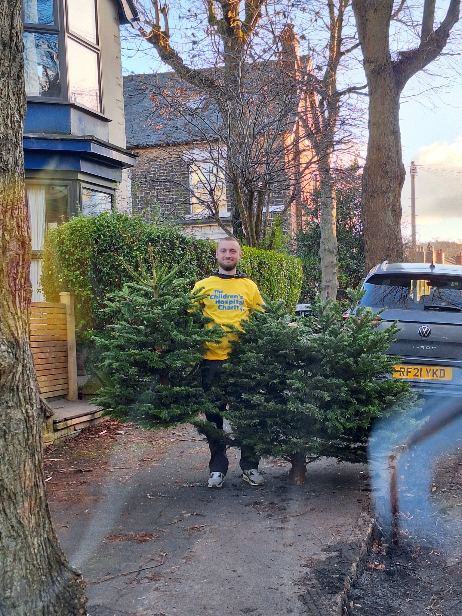 Christmas tree collection for the Sheffield Children's Hospital Charity ...