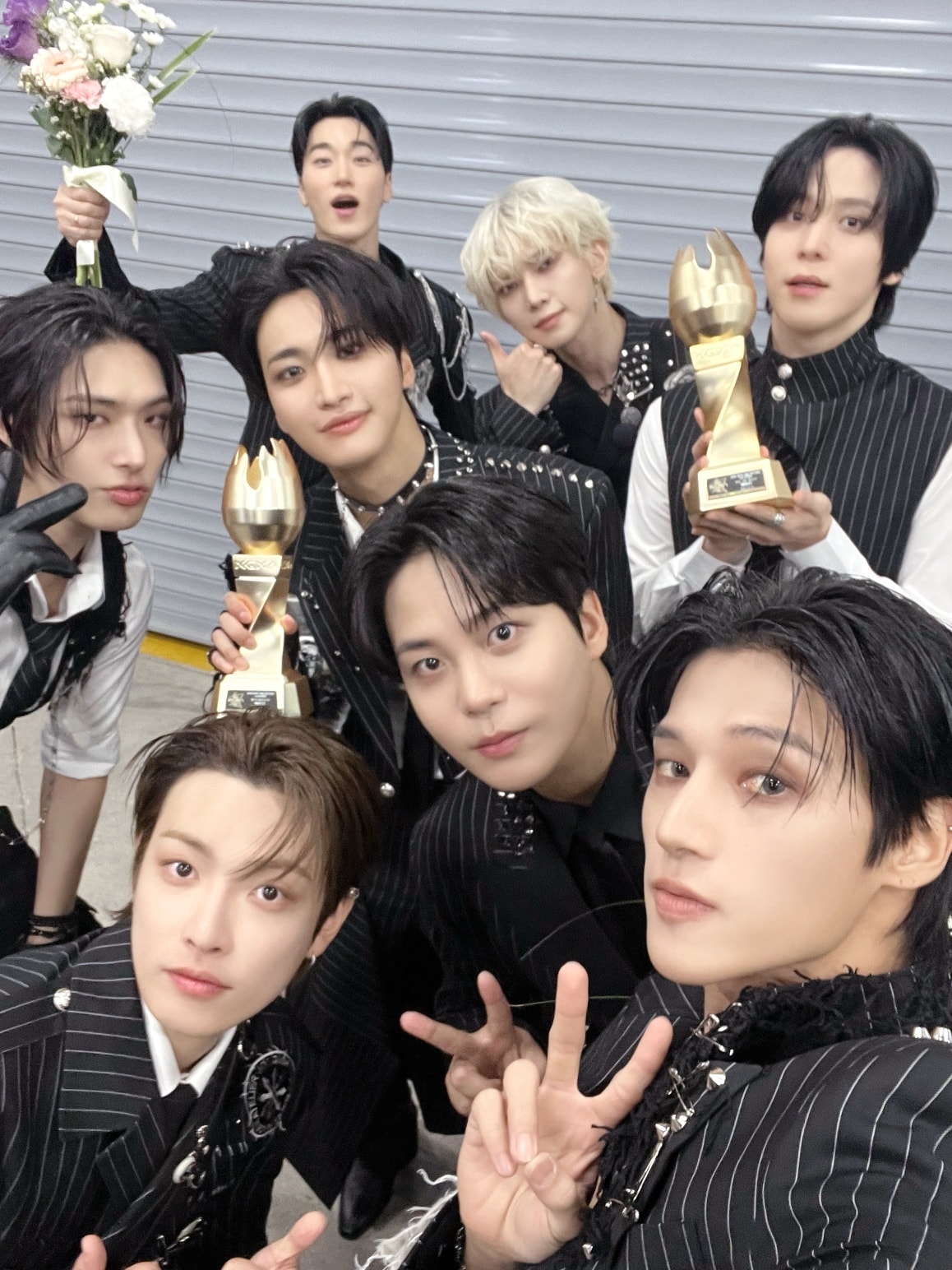 ATEEZ wins the award for K-Pop Artist of the Year at the 2025