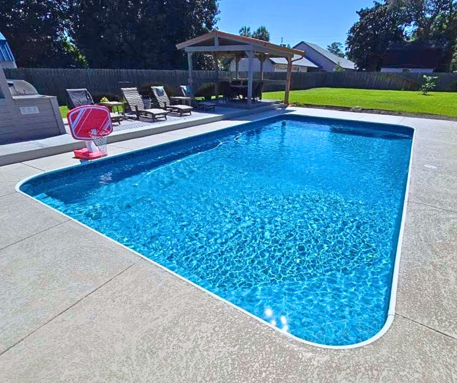 Tara Pools - The Aquamarine liner pattern adds a bright,... | Facebook