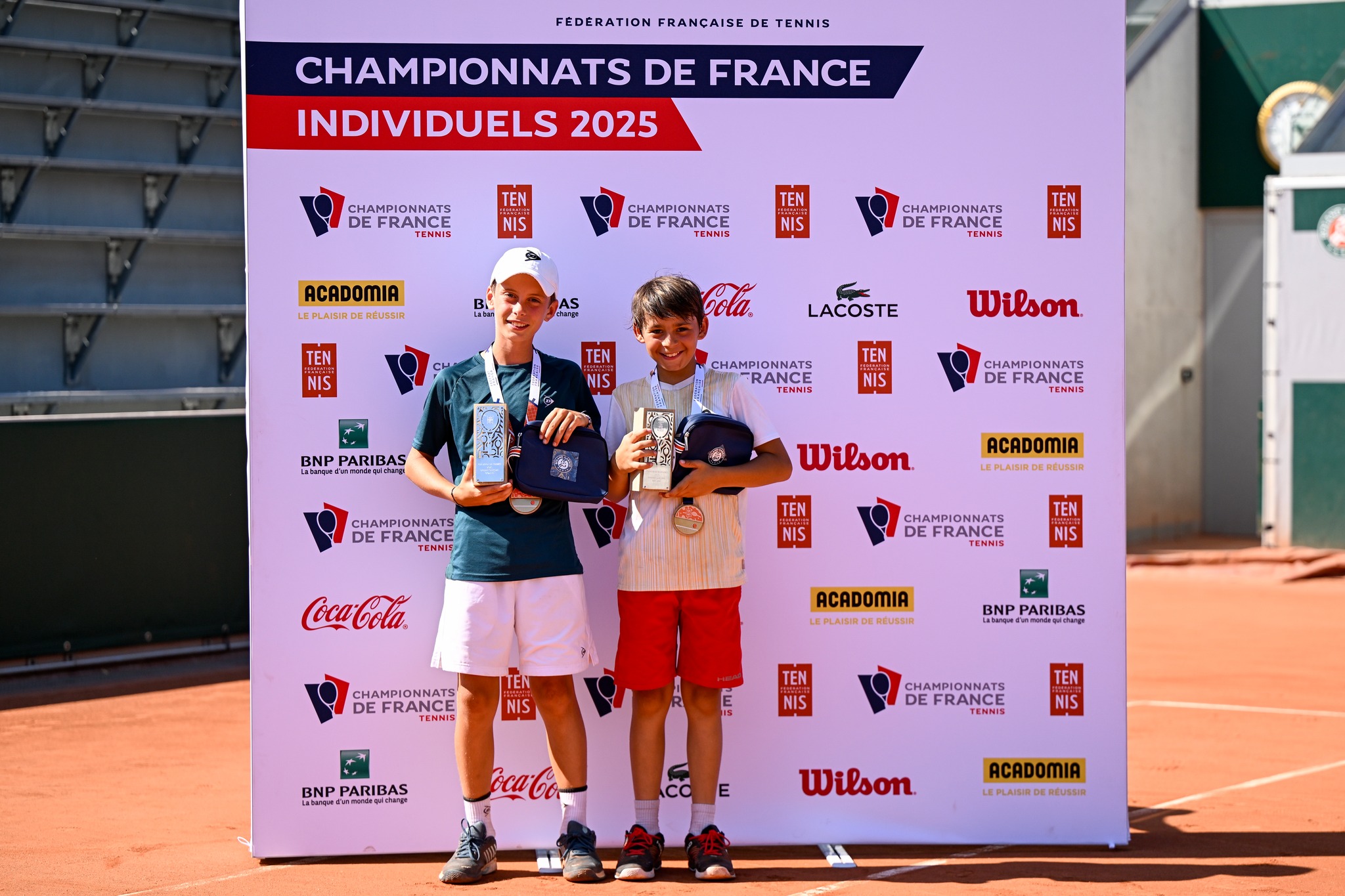 Ligue Auvergne-Rhône-Alpes de Tennis - Annecy Tennis à gauche avec Zoé ...