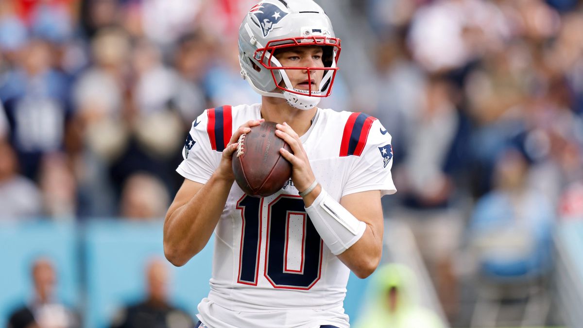 PatriotsWire - Best and worst offensive PFF grades for Patriots in win ...