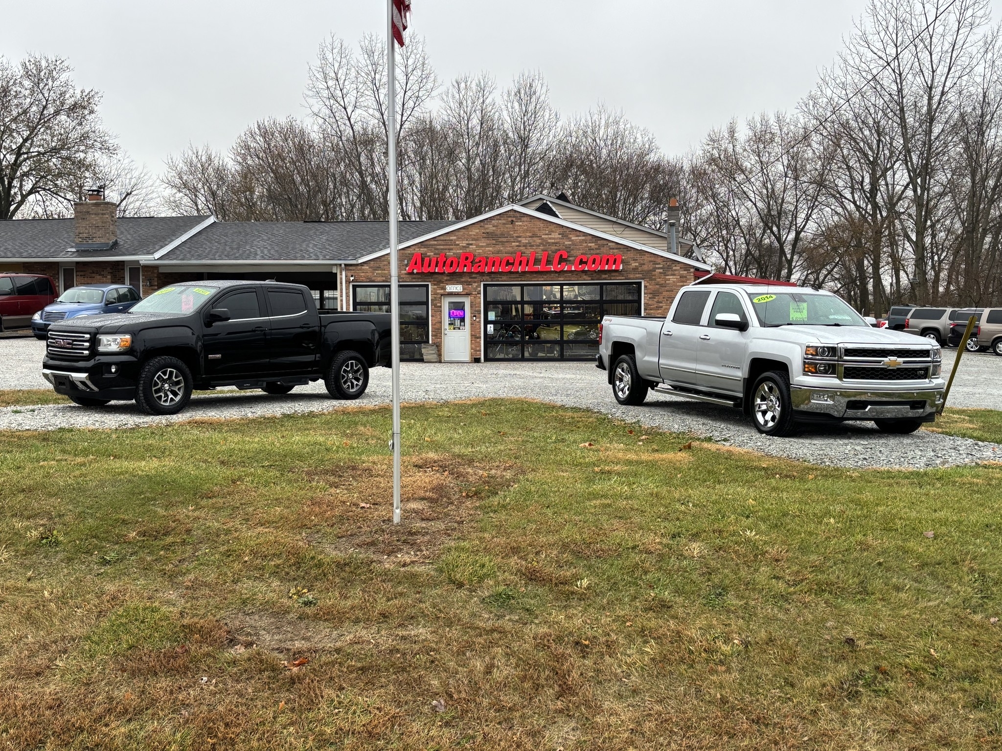 1999 Chevy Tahoe LT $2,950 *5.7L, V8... - The Auto Ranch LLC | Facebook