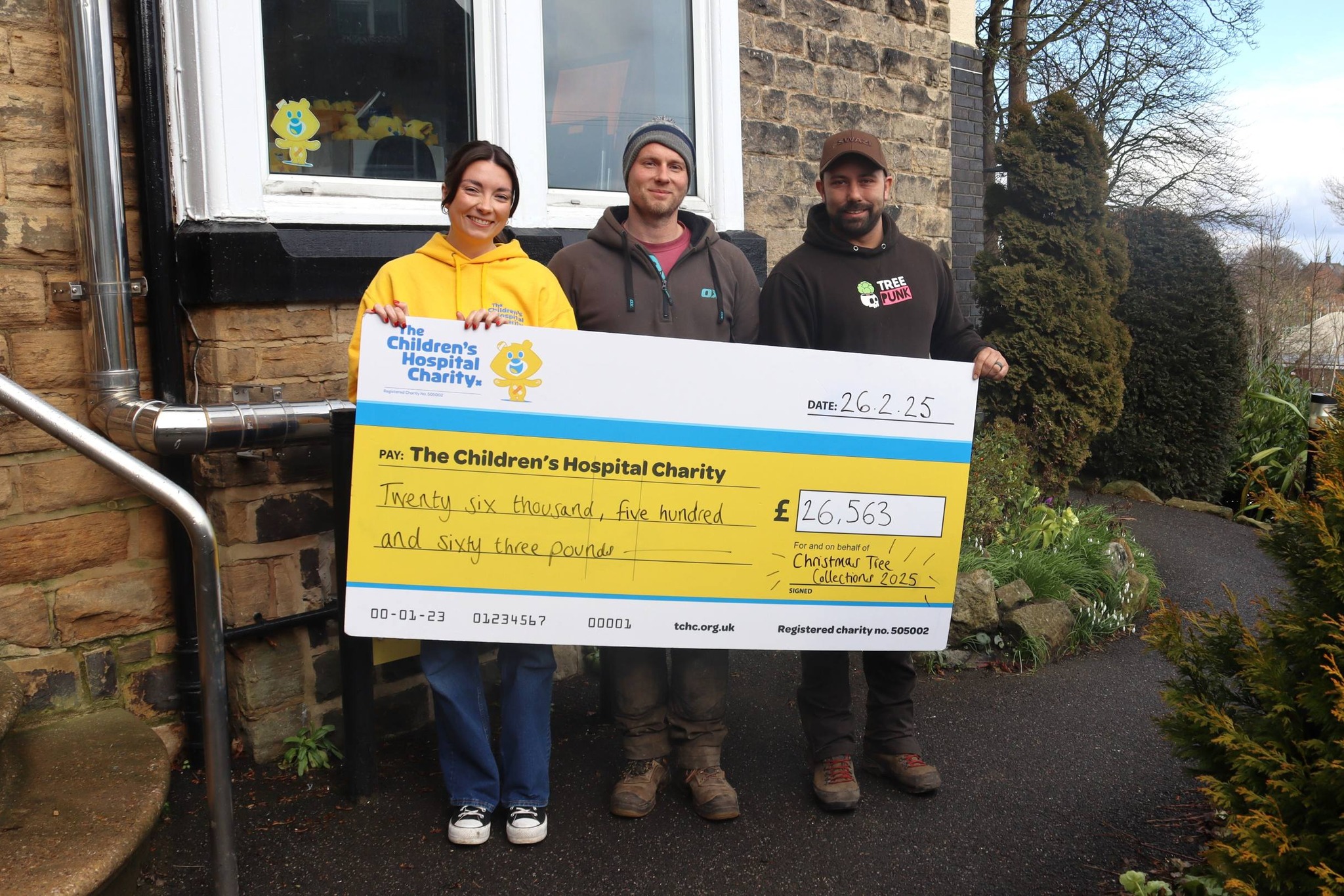 Christmas tree collection for the Sheffield Children's Hospital Charity ...