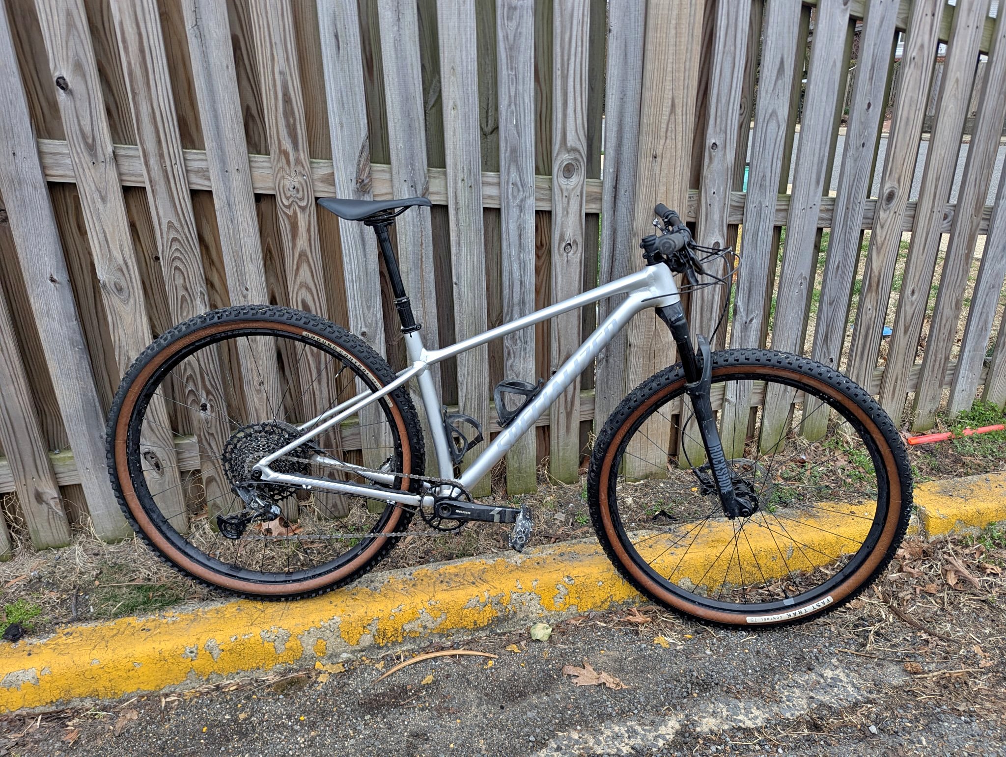 2022 Specialized Chisel Hardtail Comp - M w/ Dropper - Bicycles ...